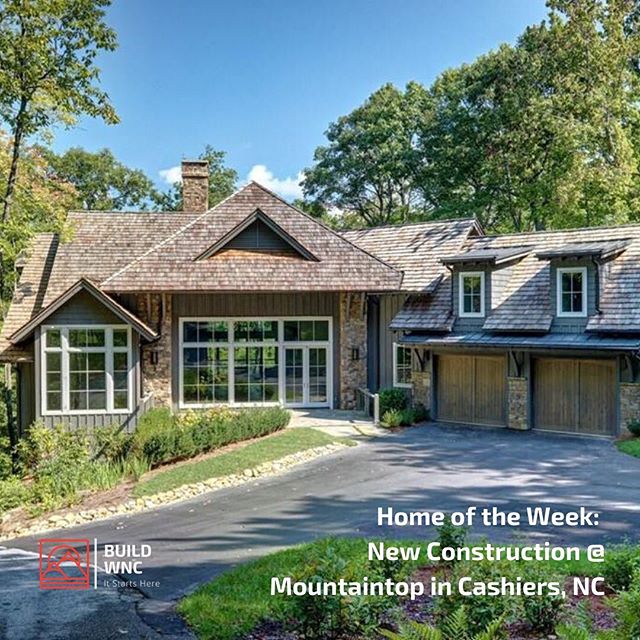 Check out our Home of the Week. It&rsquo;s new construction at Mountaintop. Link in bio.
#mountaintop #homeoftheweek #cashiersnc #buildwnc