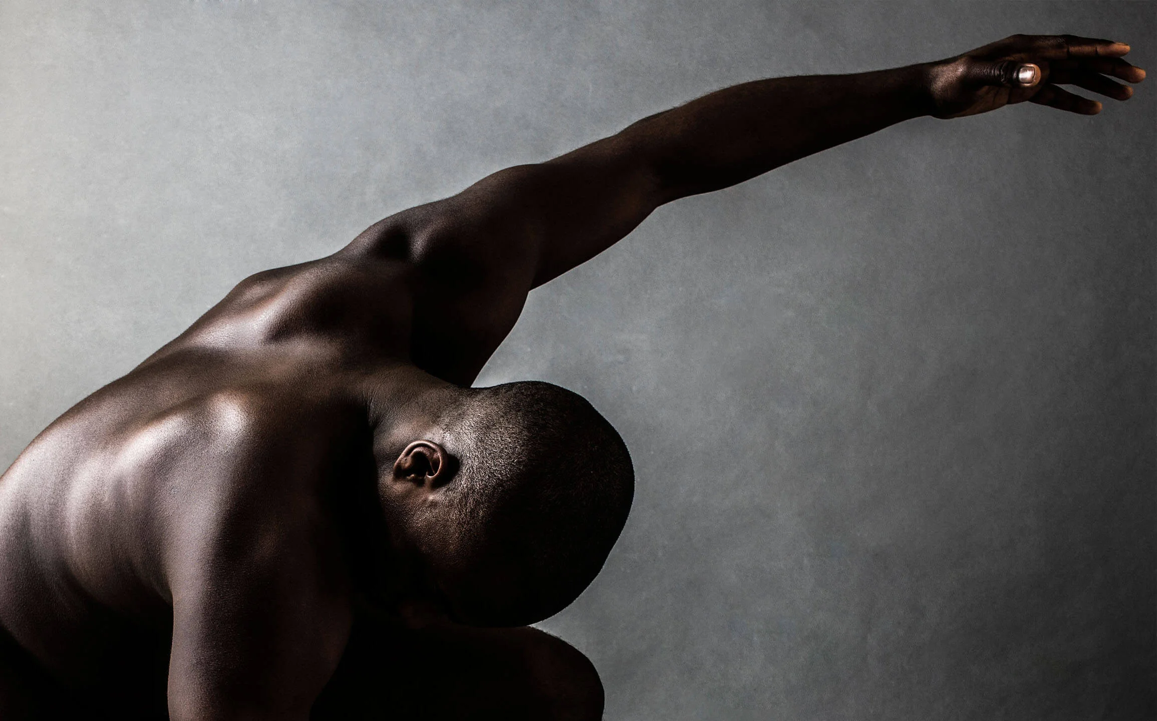 ”I'm Paola Nazario. I take nude portraits, shoot traditional photos, and fine art. Capturing the important moments.”
