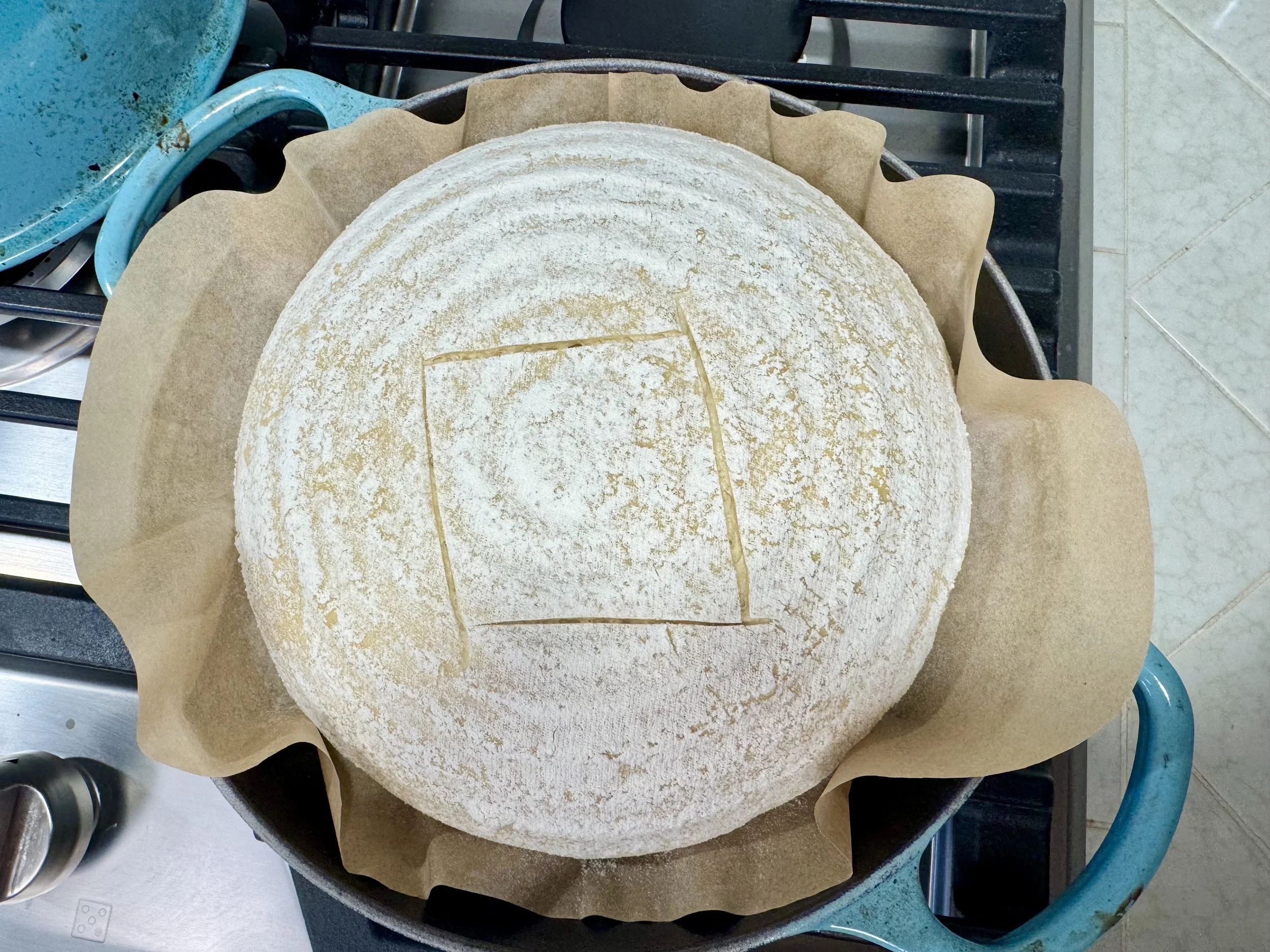 einkorn sourdough scoring