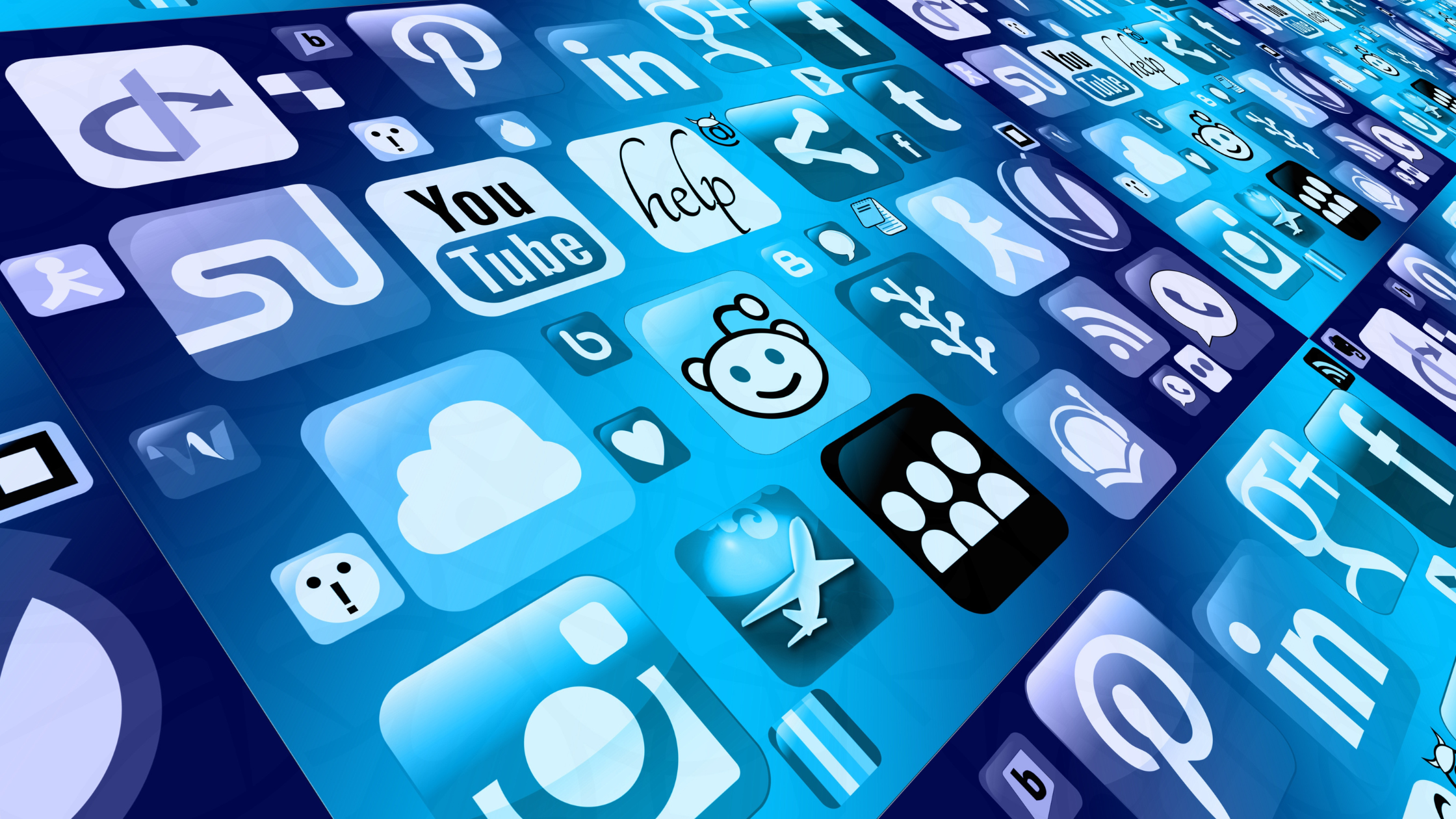 The Social Media Size Guide Every Small Business Should Save (Until the Platforms Change It Again)