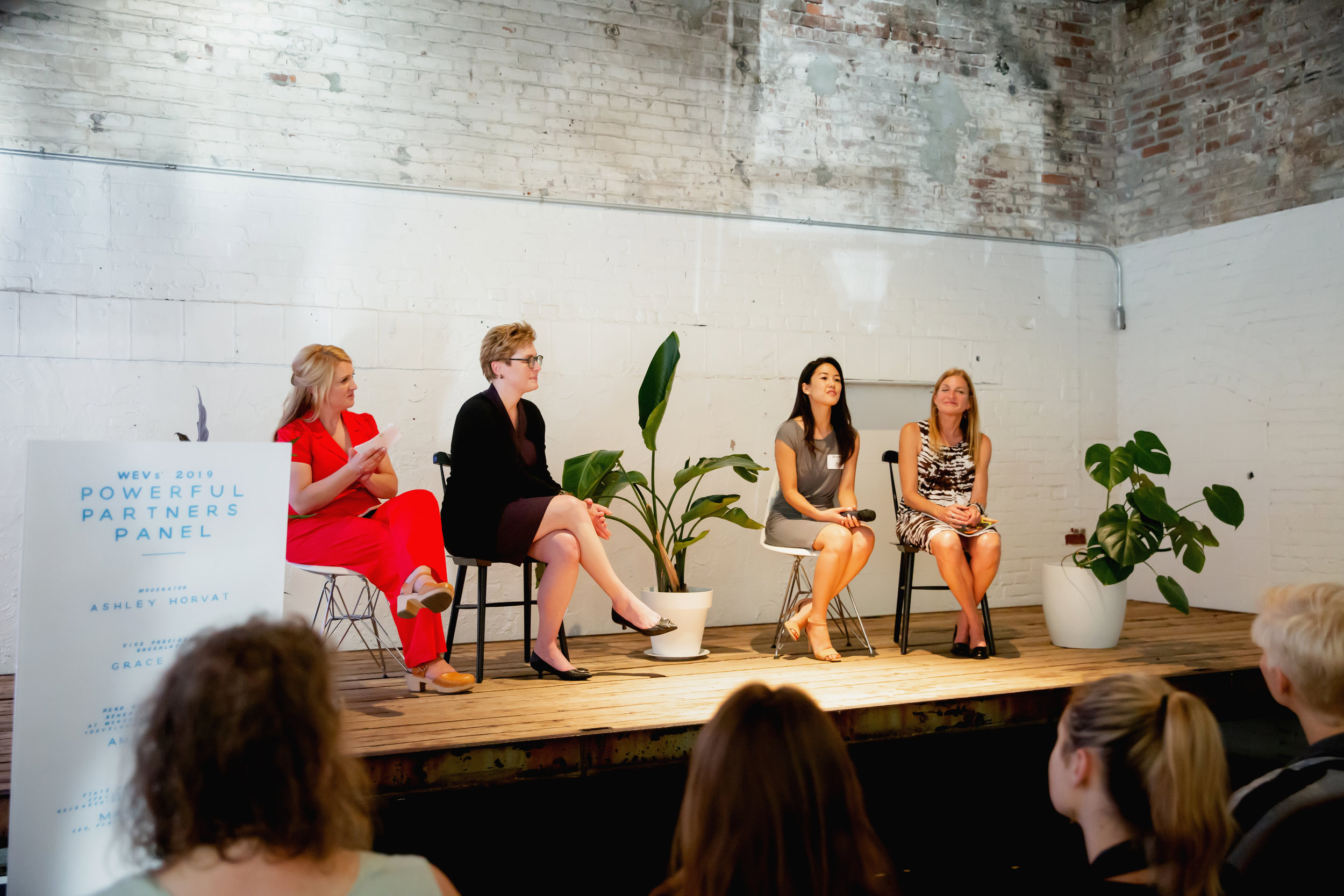 Women_of_EV_Annual_Summit_2019-8221.jpg