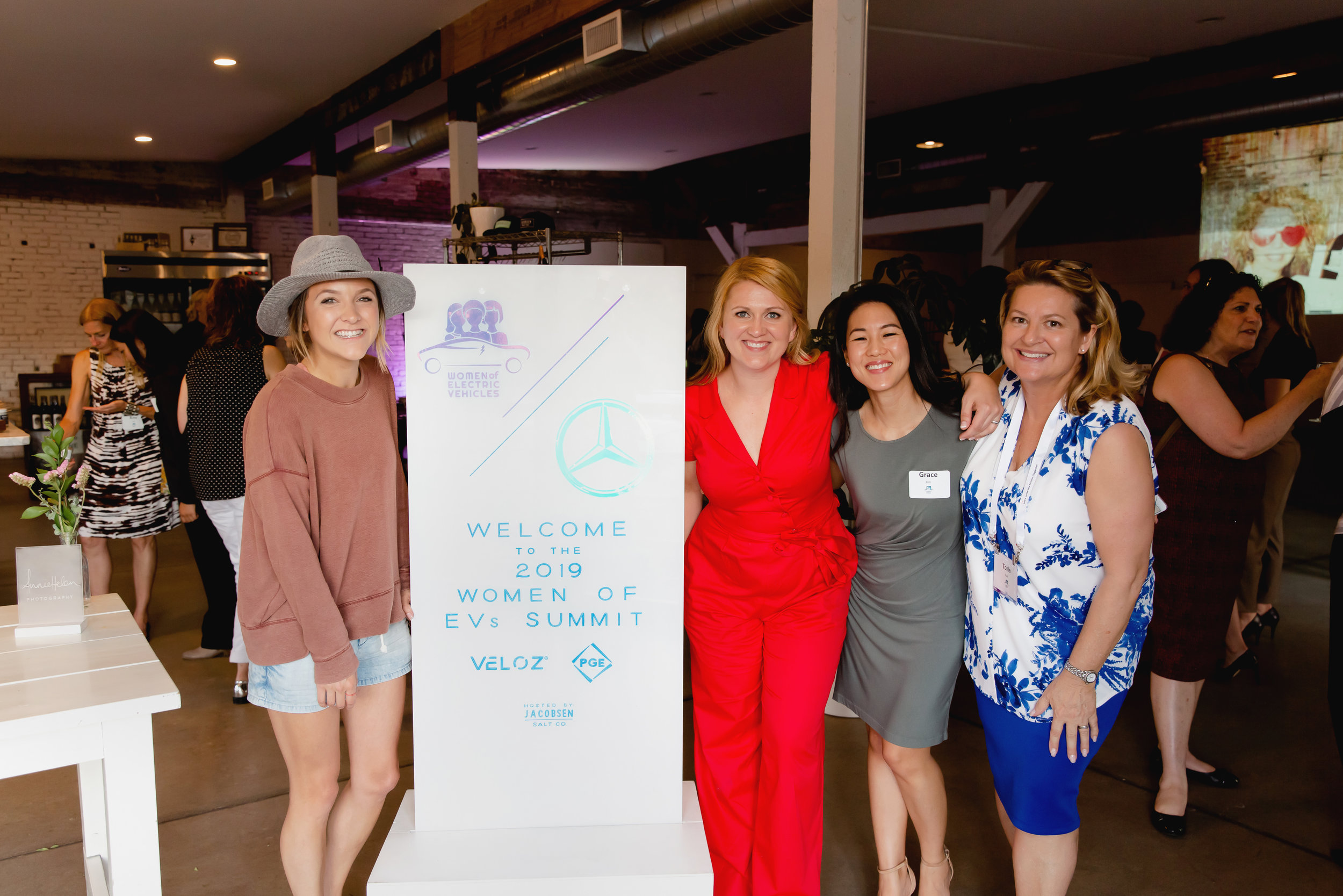 Women_of_EV_Annual_Summit_2019-8293.jpg