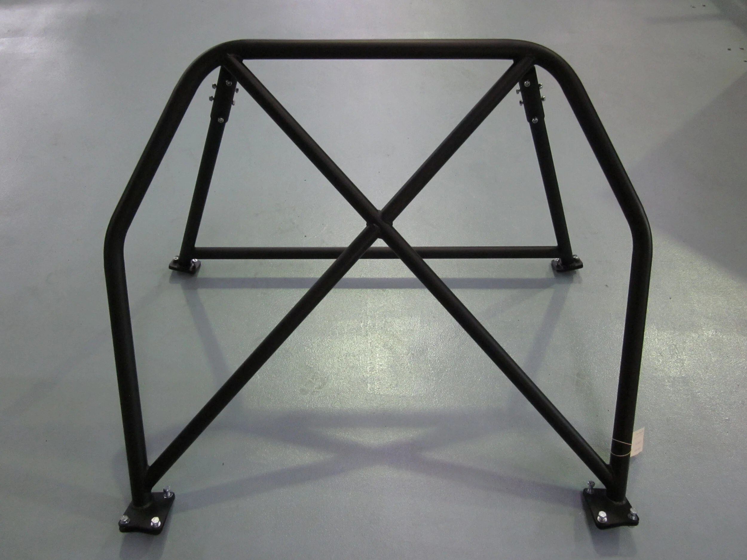 [Street] TOYOTA SPRINTER AE86 – 4PT – ROLL BAR – BOLT IN