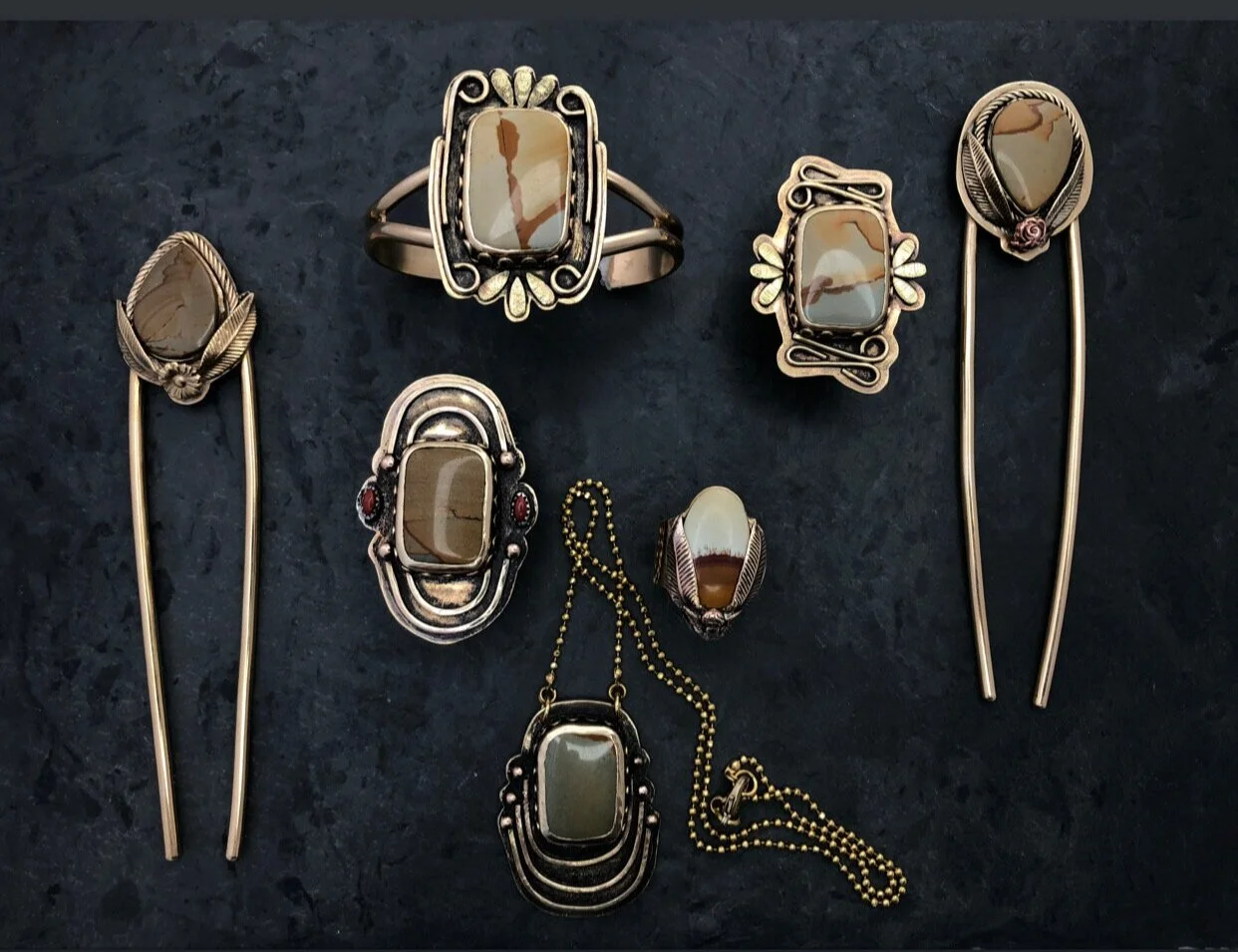 2173FB17-39EA-410D-970F-379A6F76640E