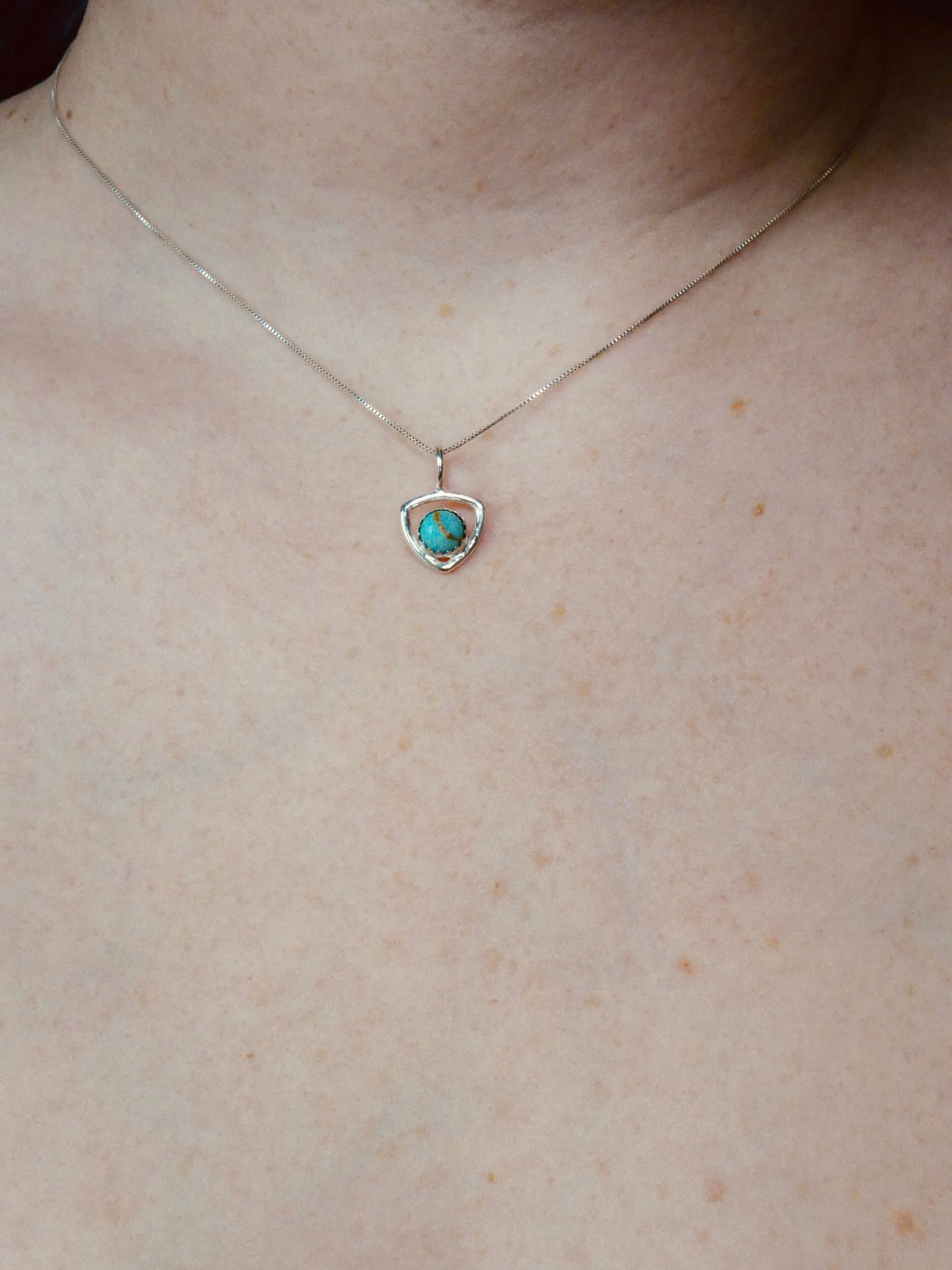 442E6044-441B-44DC-98C8-F6E8F5E7BDDB