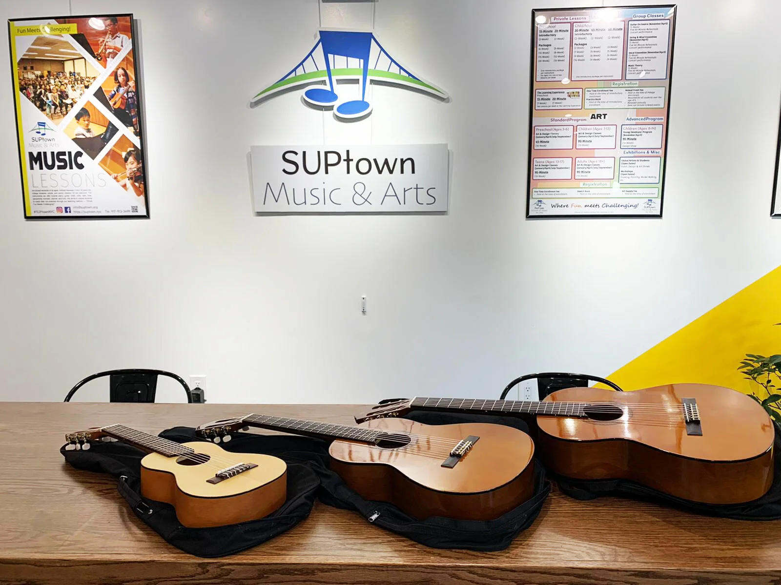 SUPtown Guitar Rental-5.jpeg