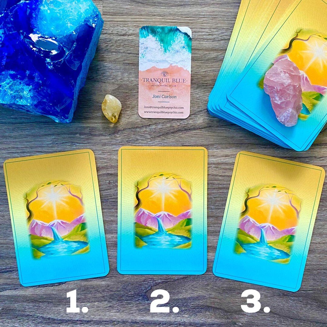 💙 💫 Card Day 💫💙

Hi, Tranquil Blue friends! 
Here are your weekly oracle cards. 
Take a few deep, cleansing breaths before you choose. Settle down your energy and ask your intuition (your gut/inner knowing/sixth sense) to guide your choice. Ready