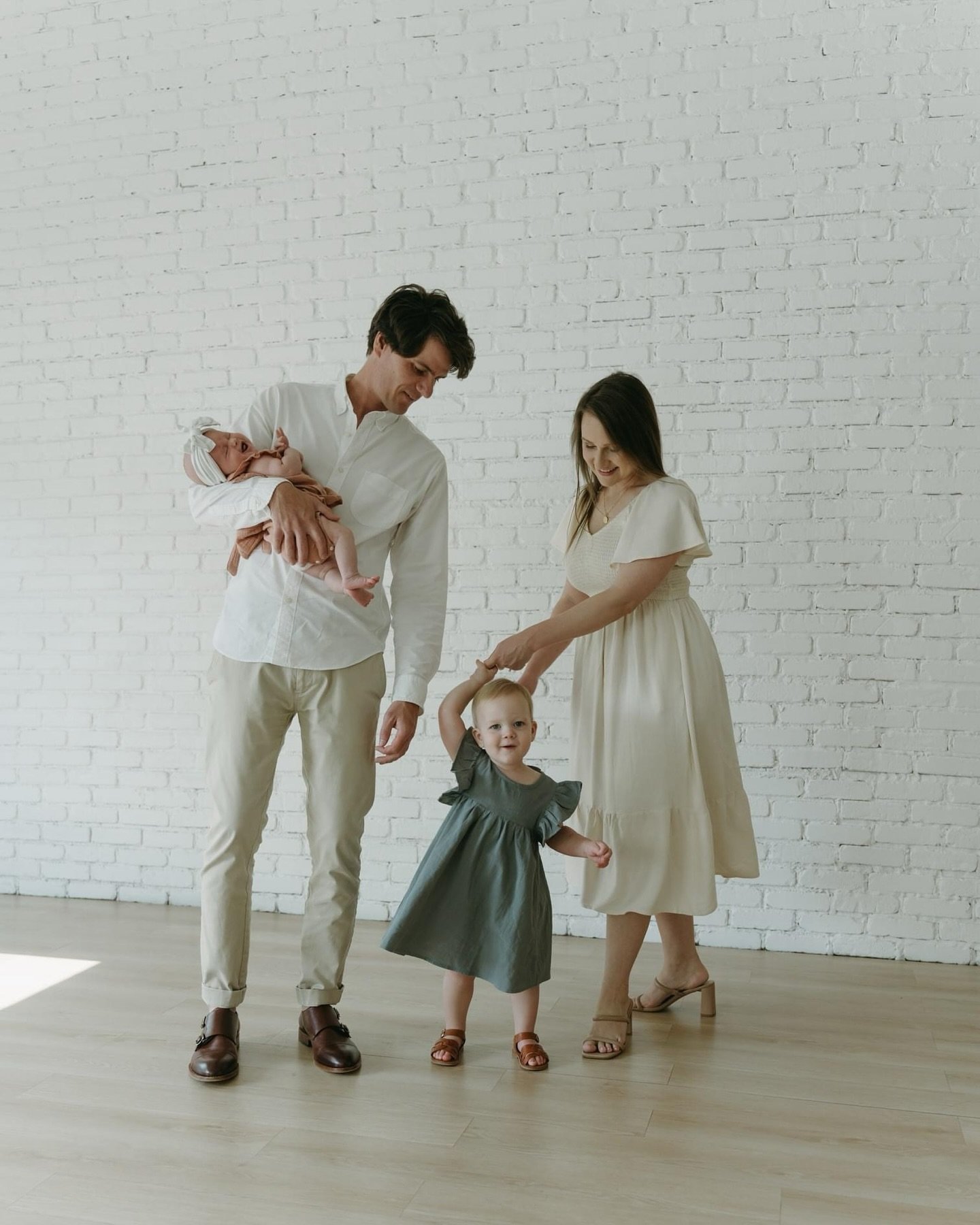 Swanson family feels - obsessed with this session and sweet family