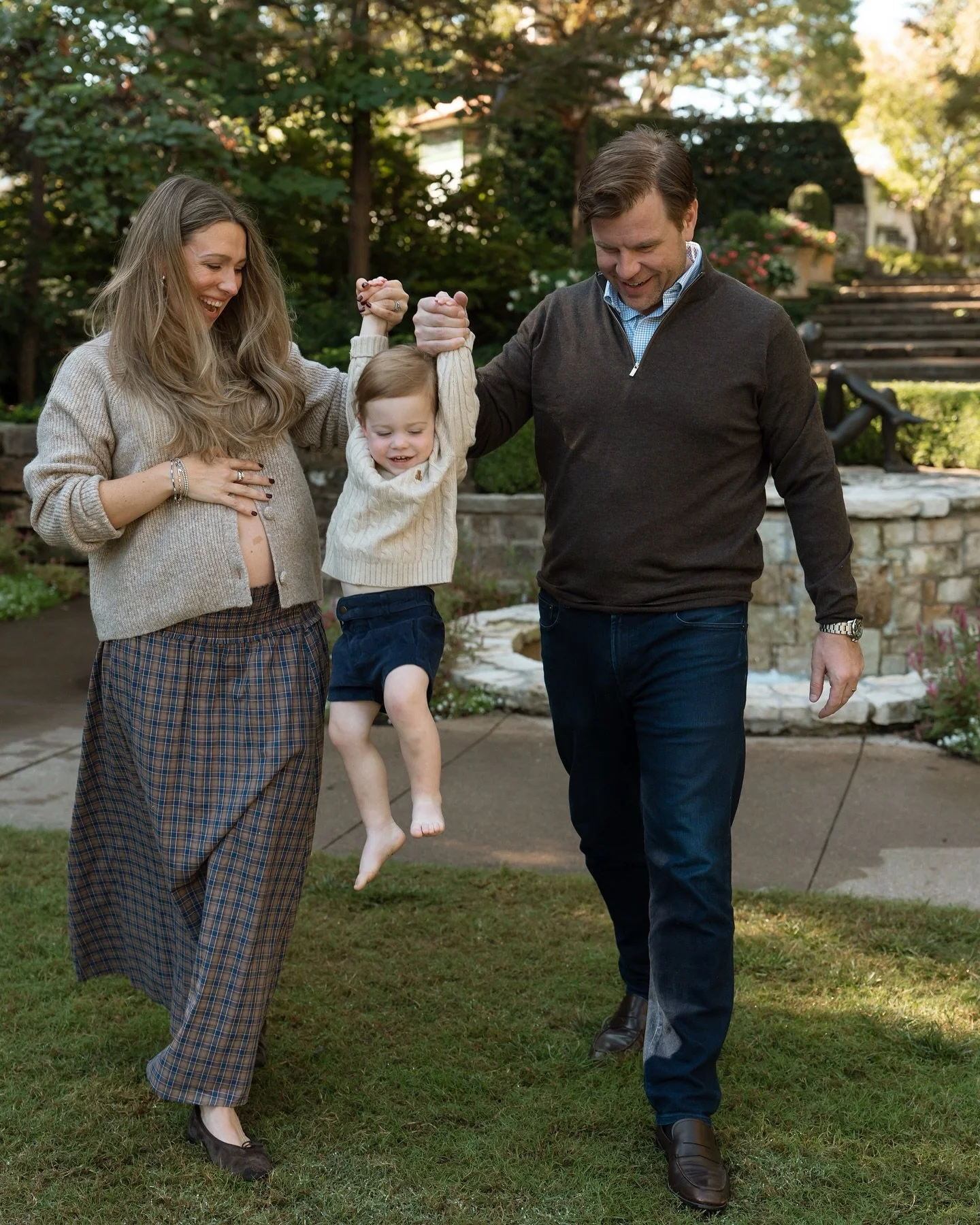 Cooper Family + 1 🤍 baby girl coming soon . . . .