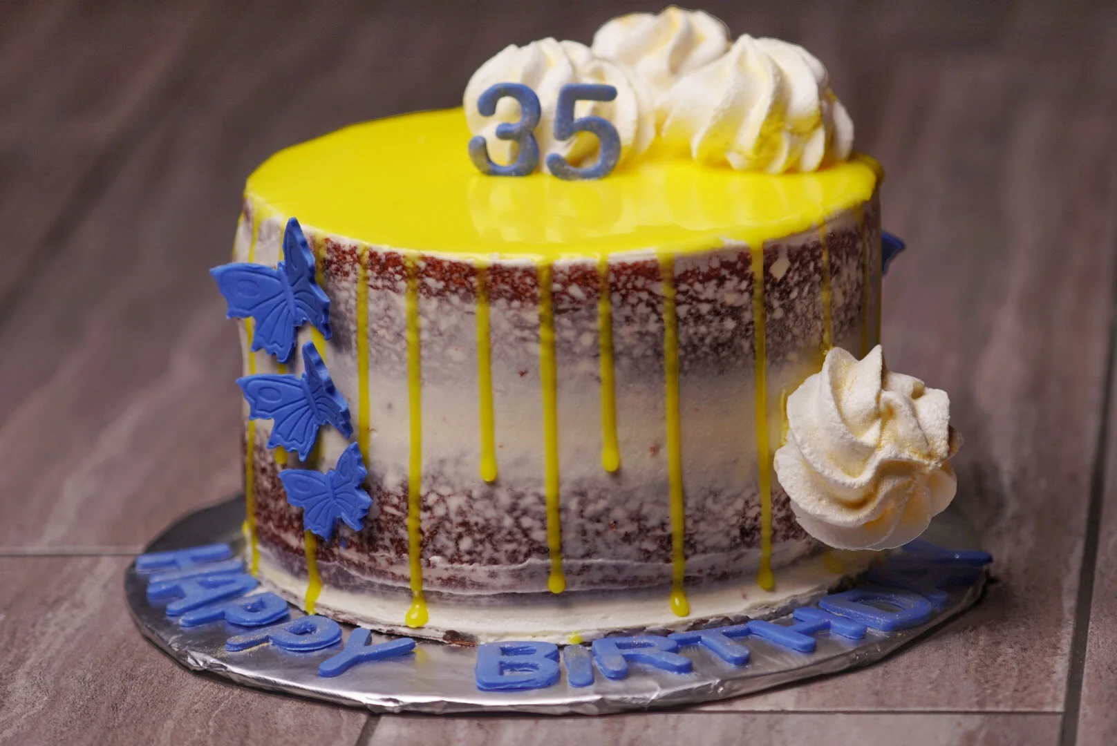 Red Velvet Drip Cake.jpg