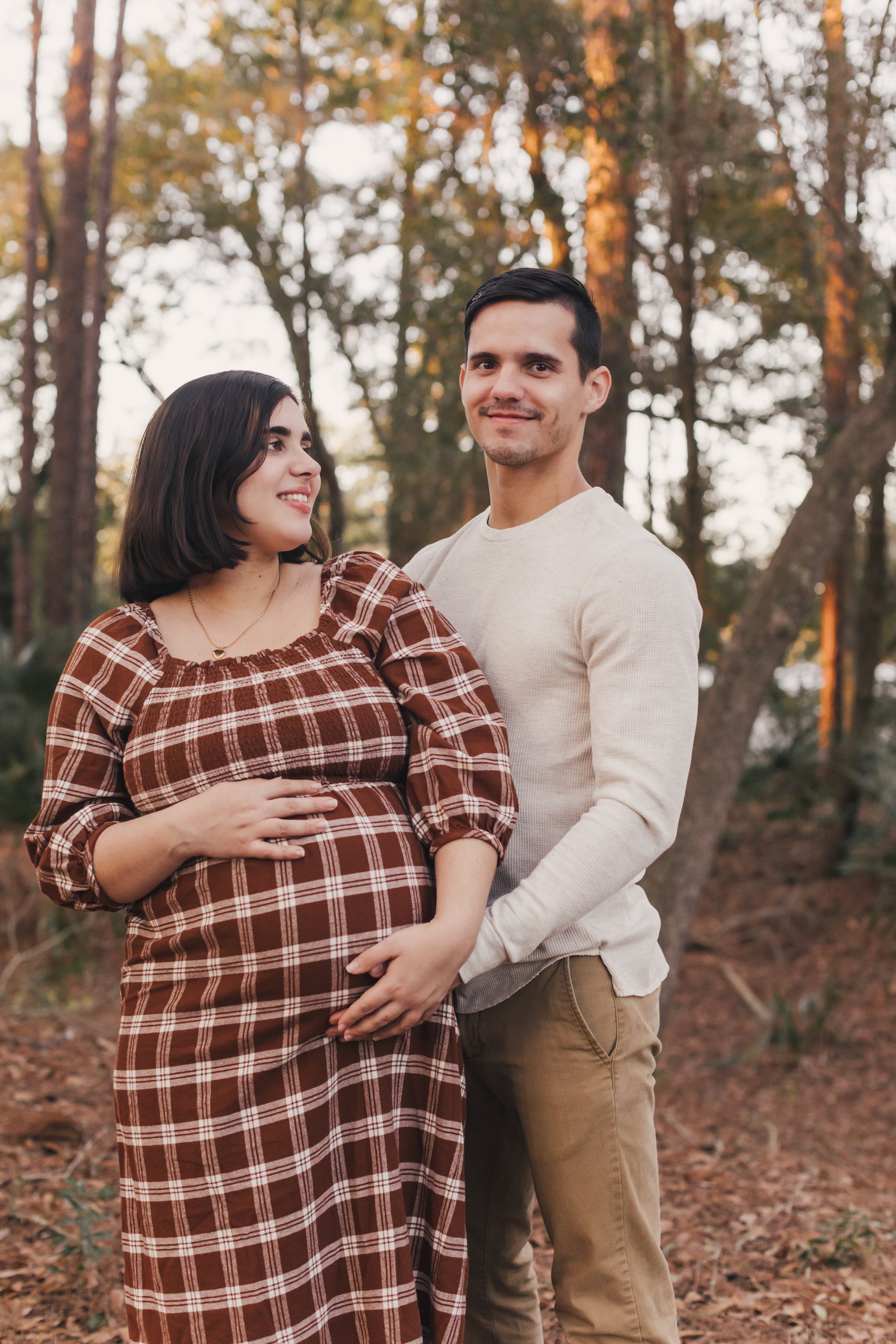 Christina-Rodriguez-Zoey-Maternity-Shoot-01–07-23-GC4A0078-edit.jpg