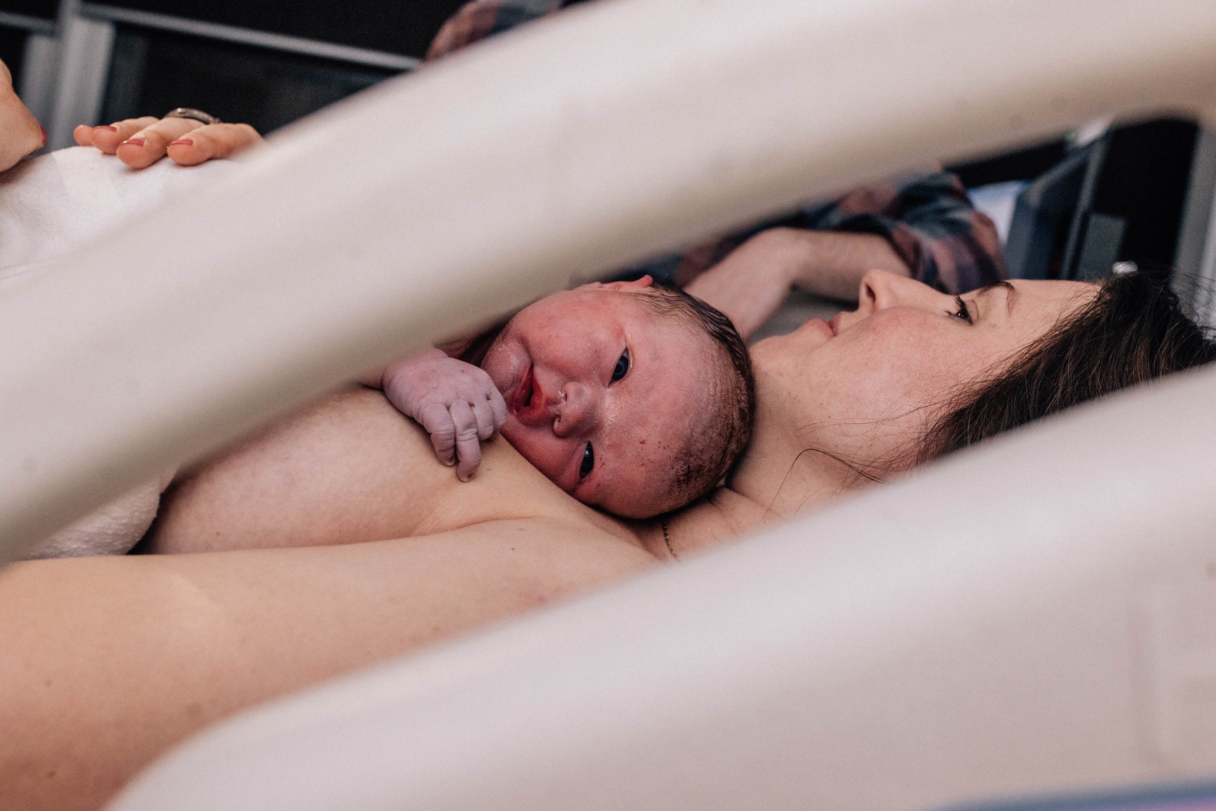 calgary birth photographer foothills hospital