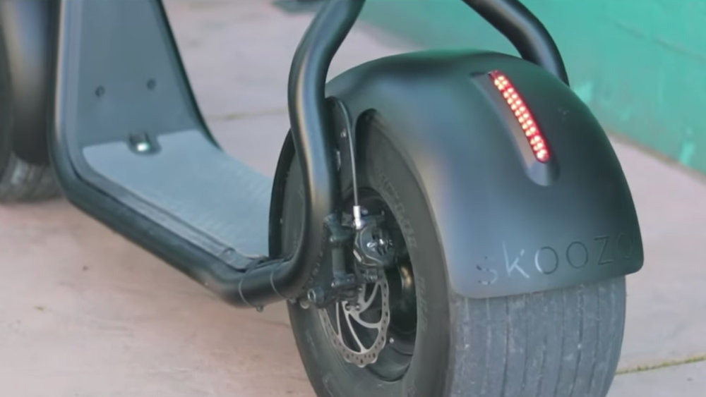 Skooza K1S fat tire electric scooter review: The TESLA of electric scooters  is here!!! — ELECTRIFIED REVIEWS