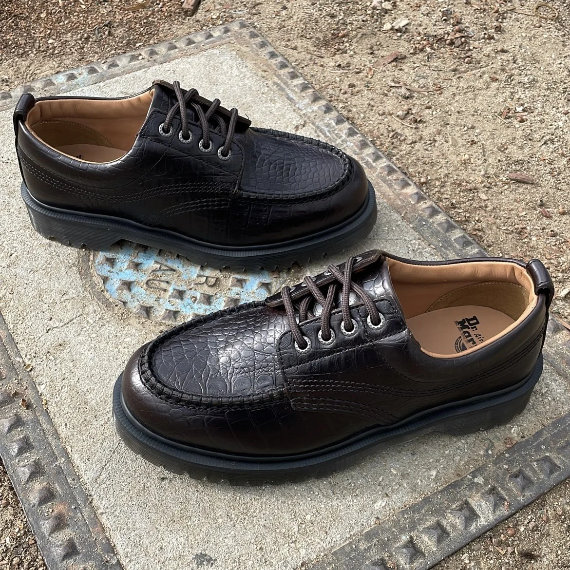 Dr Martens Chocolate Crocodile Lowell Leather Darbys