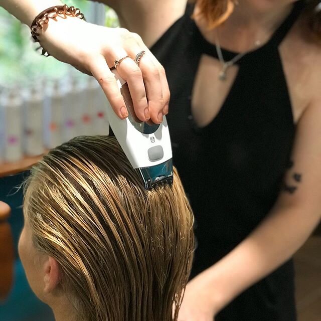 Is your hair feeling lifeless?  Weak and/or stressed? ⠀⠀⠀⠀⠀⠀⠀⠀⠀
We&rsquo;re now offering our Hair &amp; Scalp Fitness program that helps nourish and revitalise your scalp to promote healthier, thicker, stronger, softer hair 💁🏼&zwj;♀️ ⠀⠀⠀⠀⠀⠀⠀⠀⠀
Our 