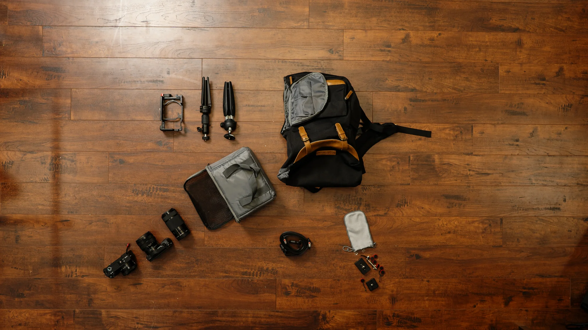 small bkpk unpack-0015.jpg