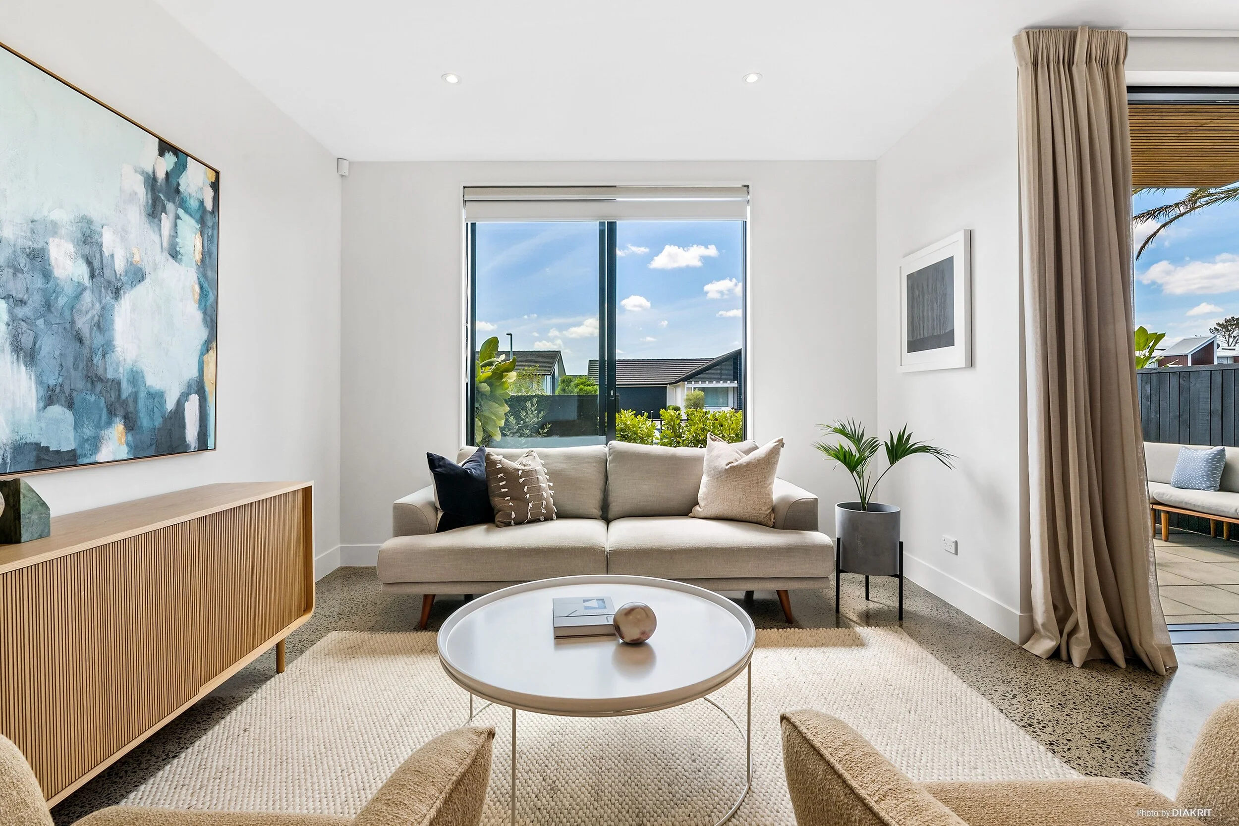 Living Room - Wills Bond Townhouse