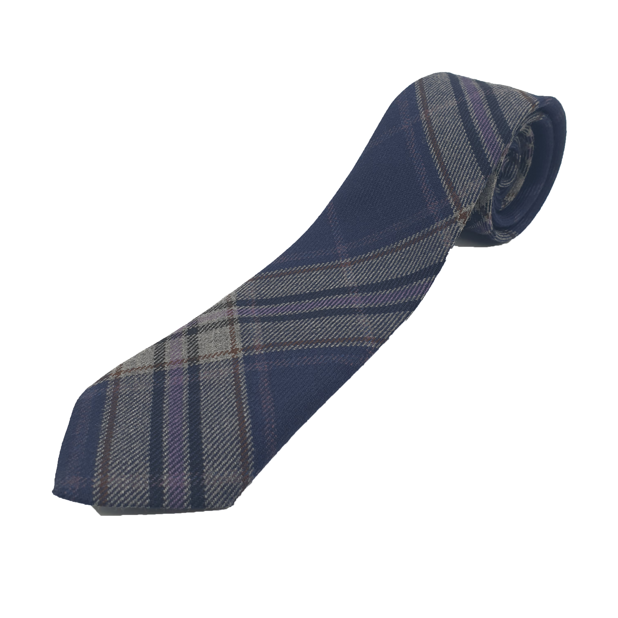 Spirit of Glasgow Tie Rolled Up.png