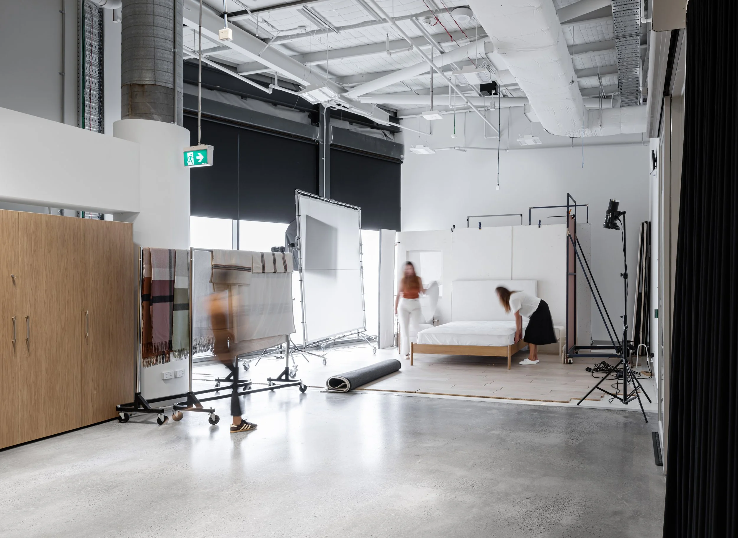  Natural light studio 