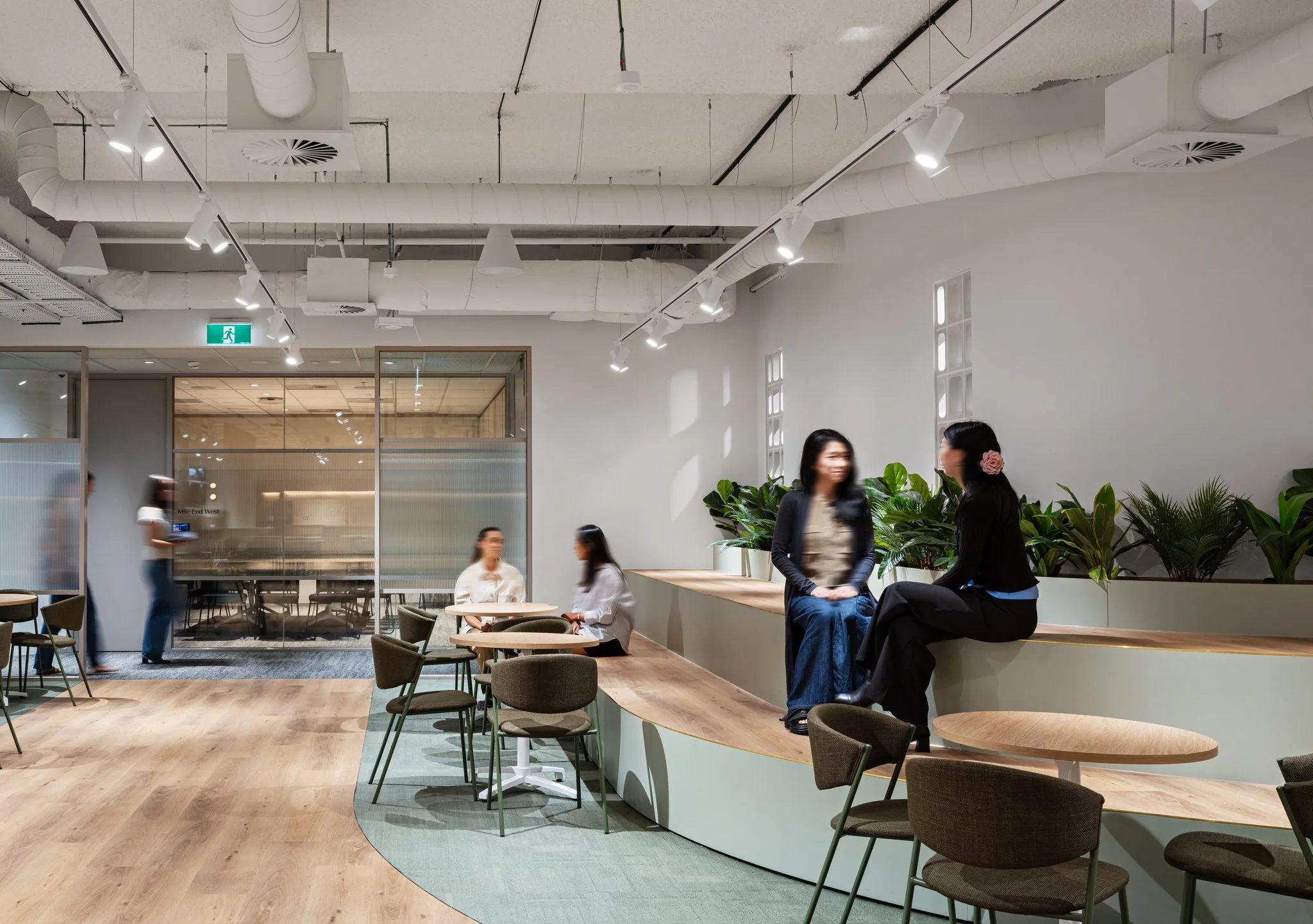 Breakout banquette seating