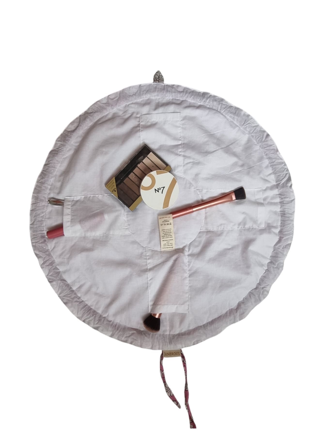 Fairtrade-circle-make-up-bag-with-pockets.jpg