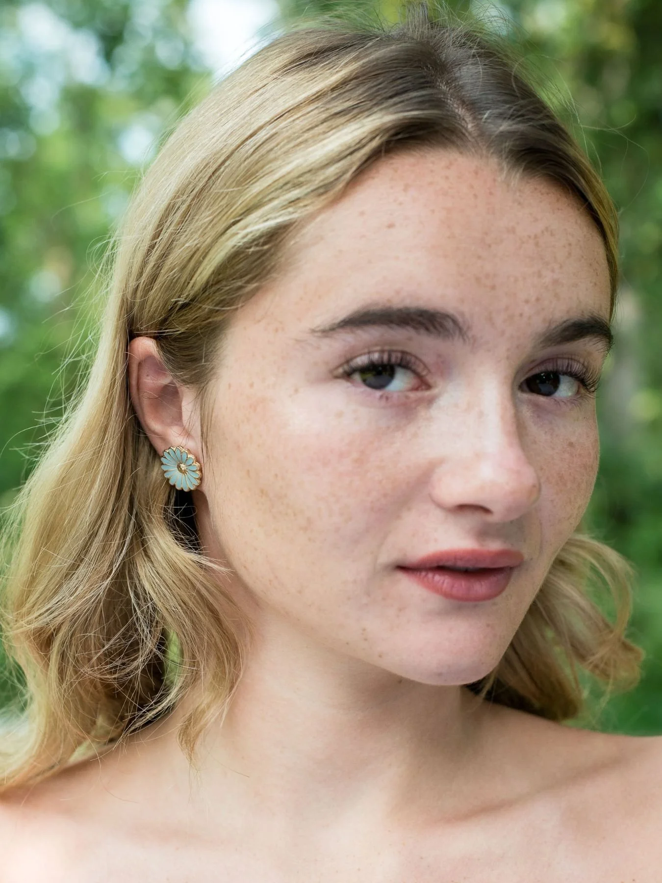 fair-trade-womens-flower earrings.jpg