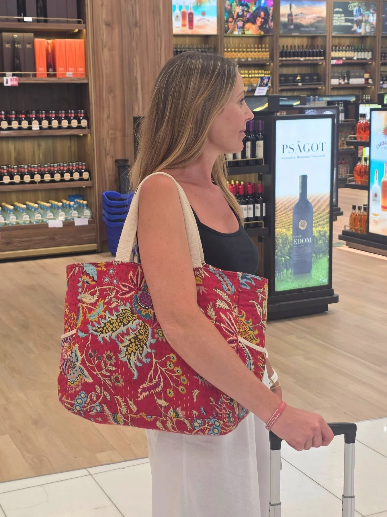 red-kantha-beach-bag-fair-trade.jpg