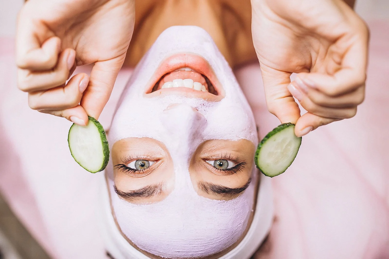 How to Keep Skin Looking Young: A Science-Backed Guide