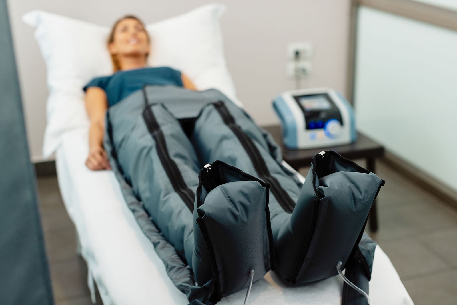 What Is Cryotherapy? Explore Benefits for Health &amp; Beauty