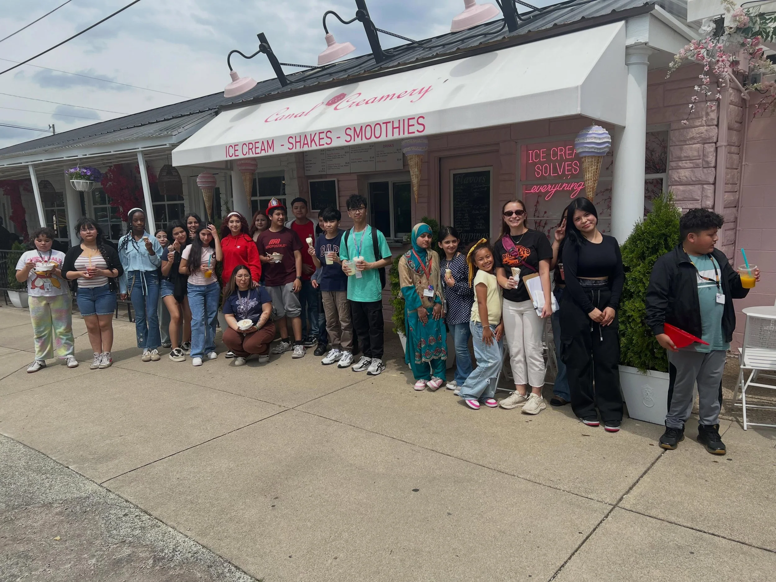 🍦✨ Sweet field trip moments at Canal Creamery! ✨🍦
We loved having Ms. Mia&rsquo;s English class from Broad Ripple Middle School stop by the Creamery today for some well-earned treats and smiles.
Nothing better than seeing students enjoying a sunny 