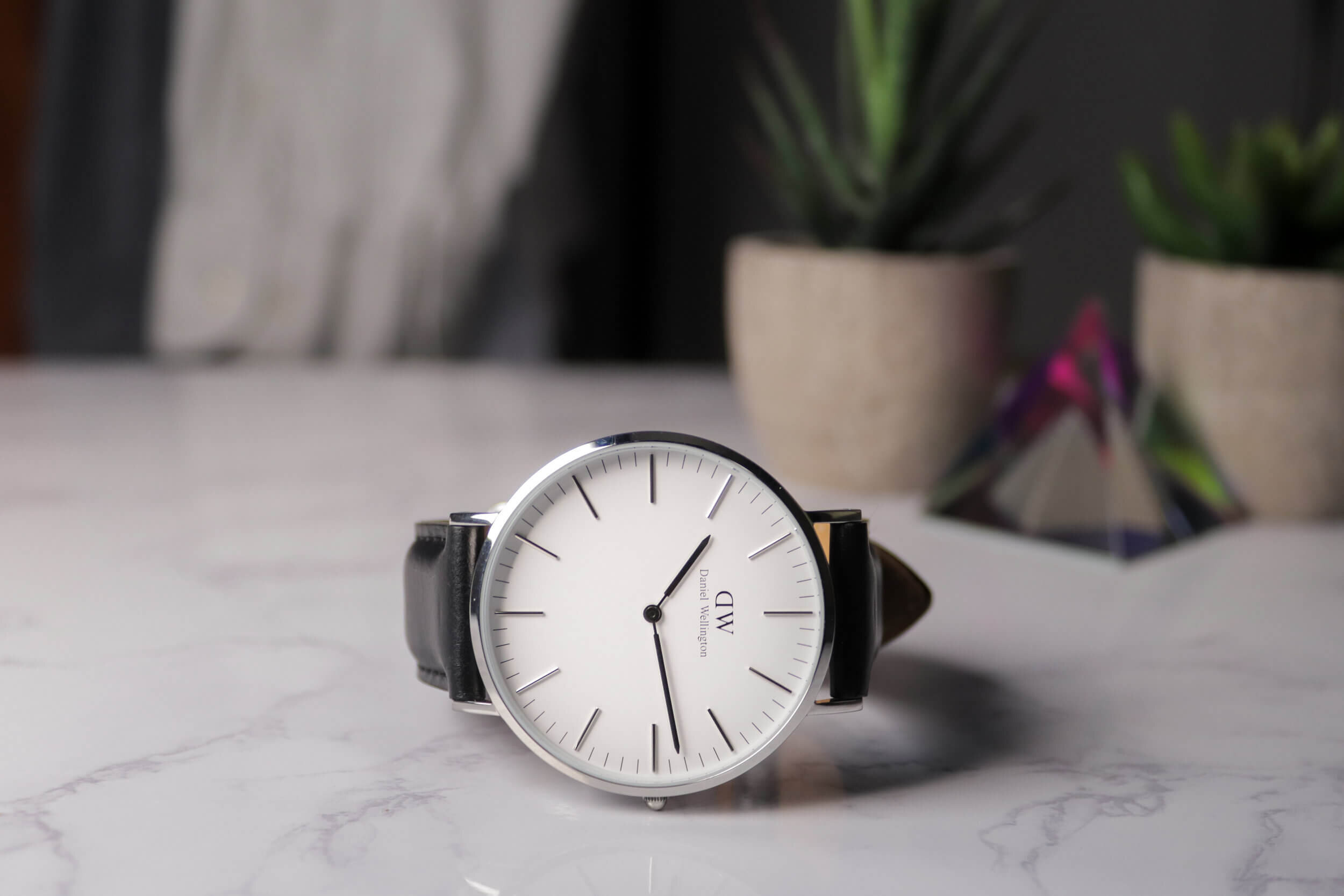 daniel wellington luxury watch