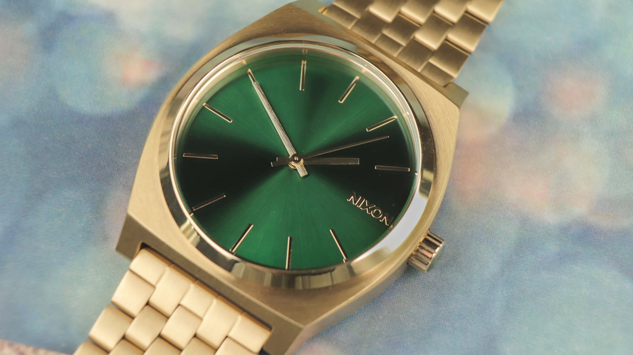 Nixon Time Teller Review | The Popular 'Fashion Watch' Worth ...
