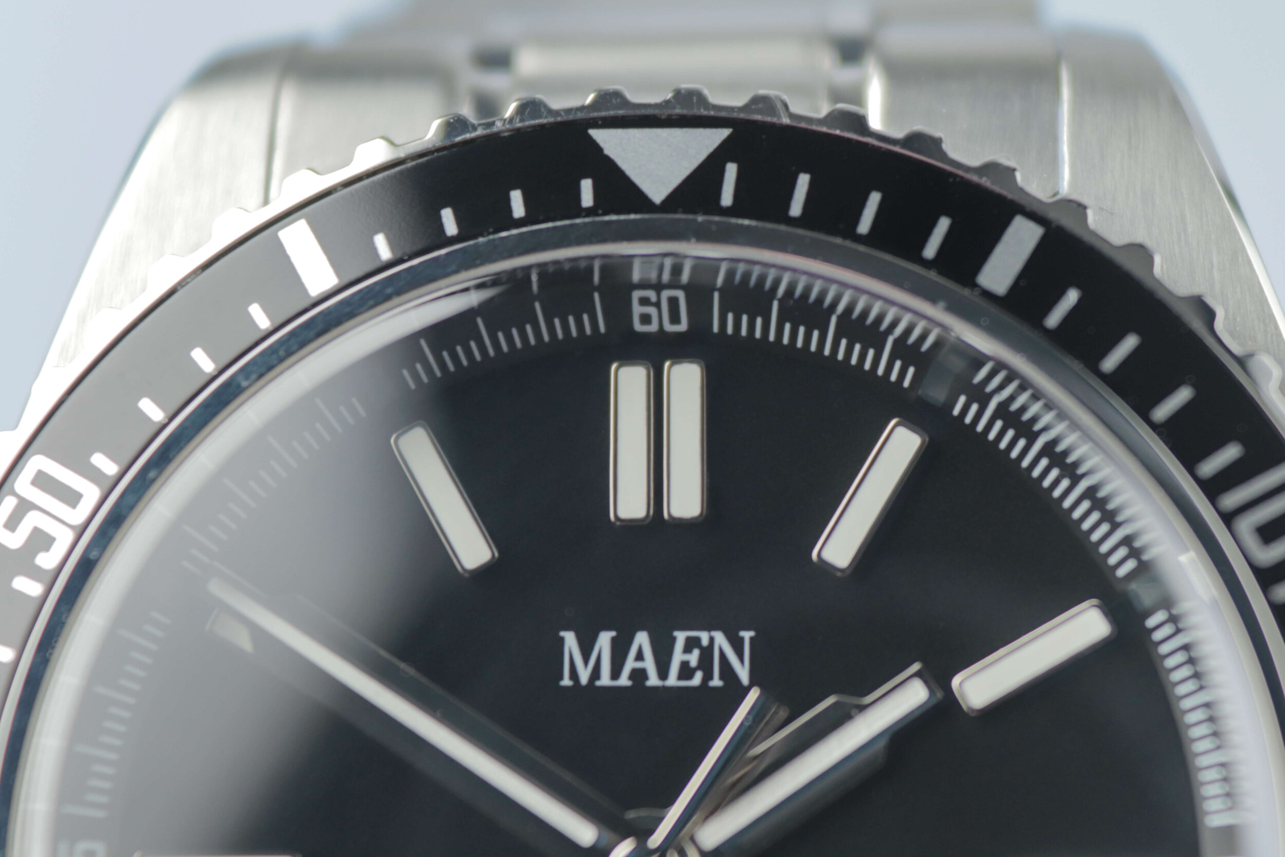 maen-automatic-watch.jpg