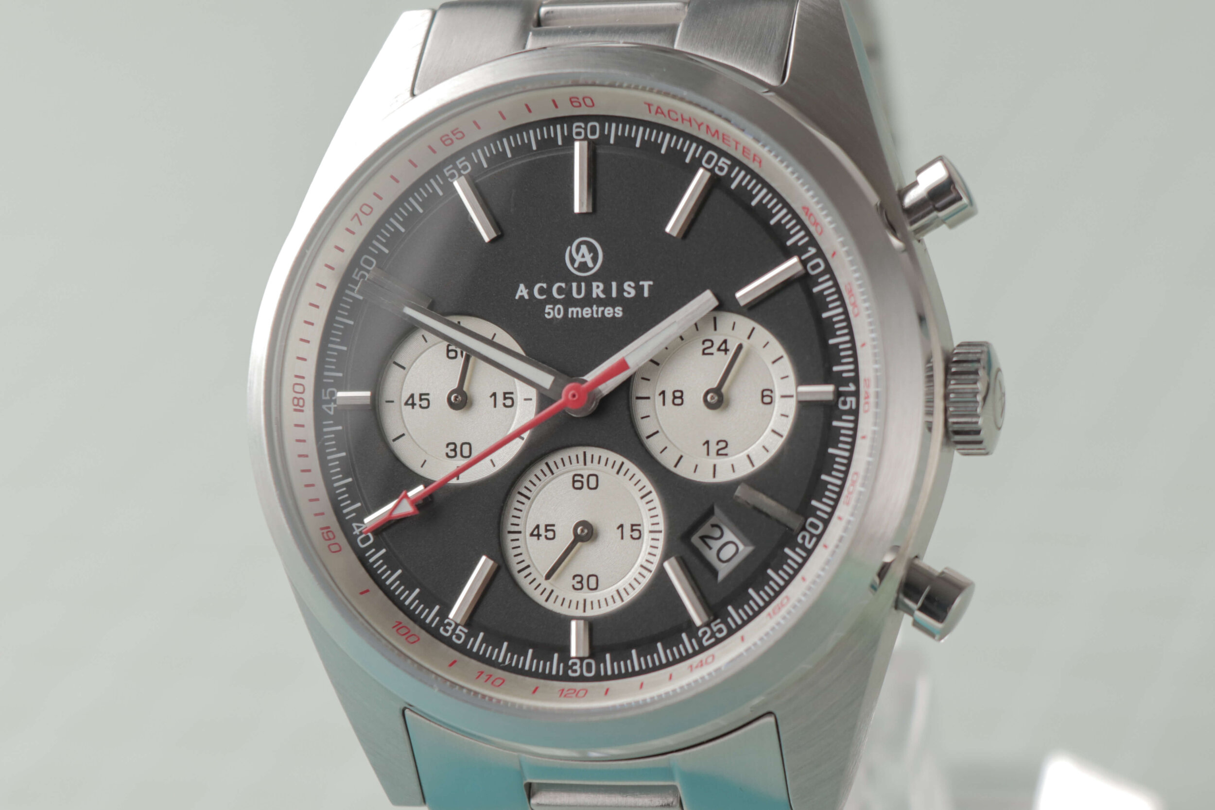 accurist-watch-review.jpg