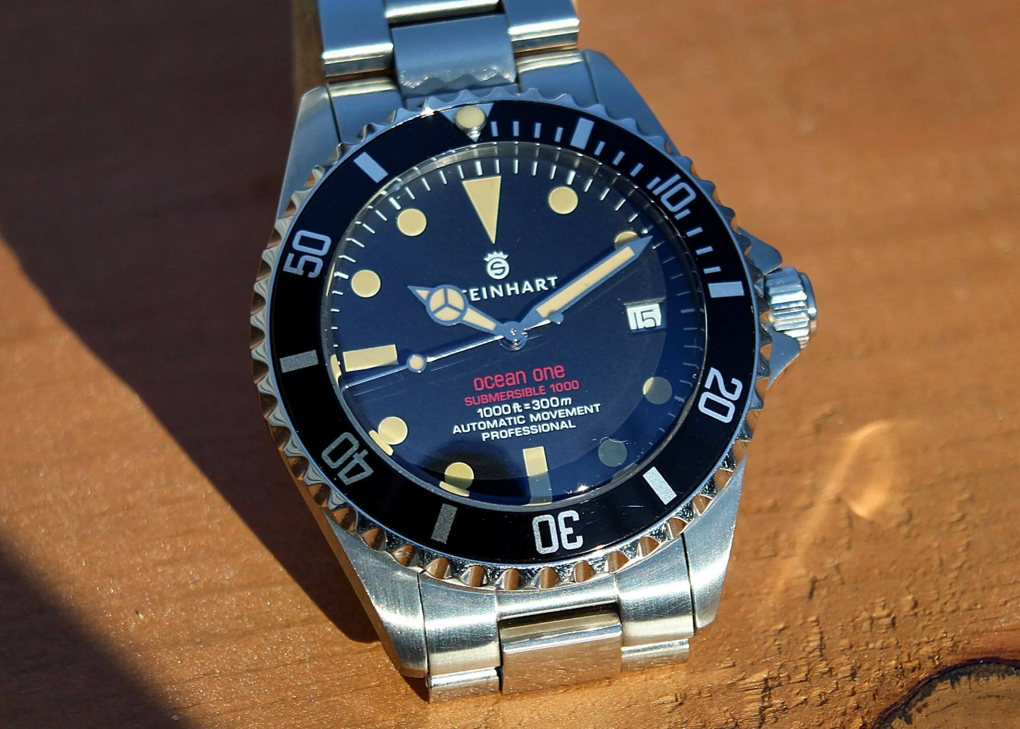 Steinhart Ocean One Vintage Red Review | Ticks All the Vintage 