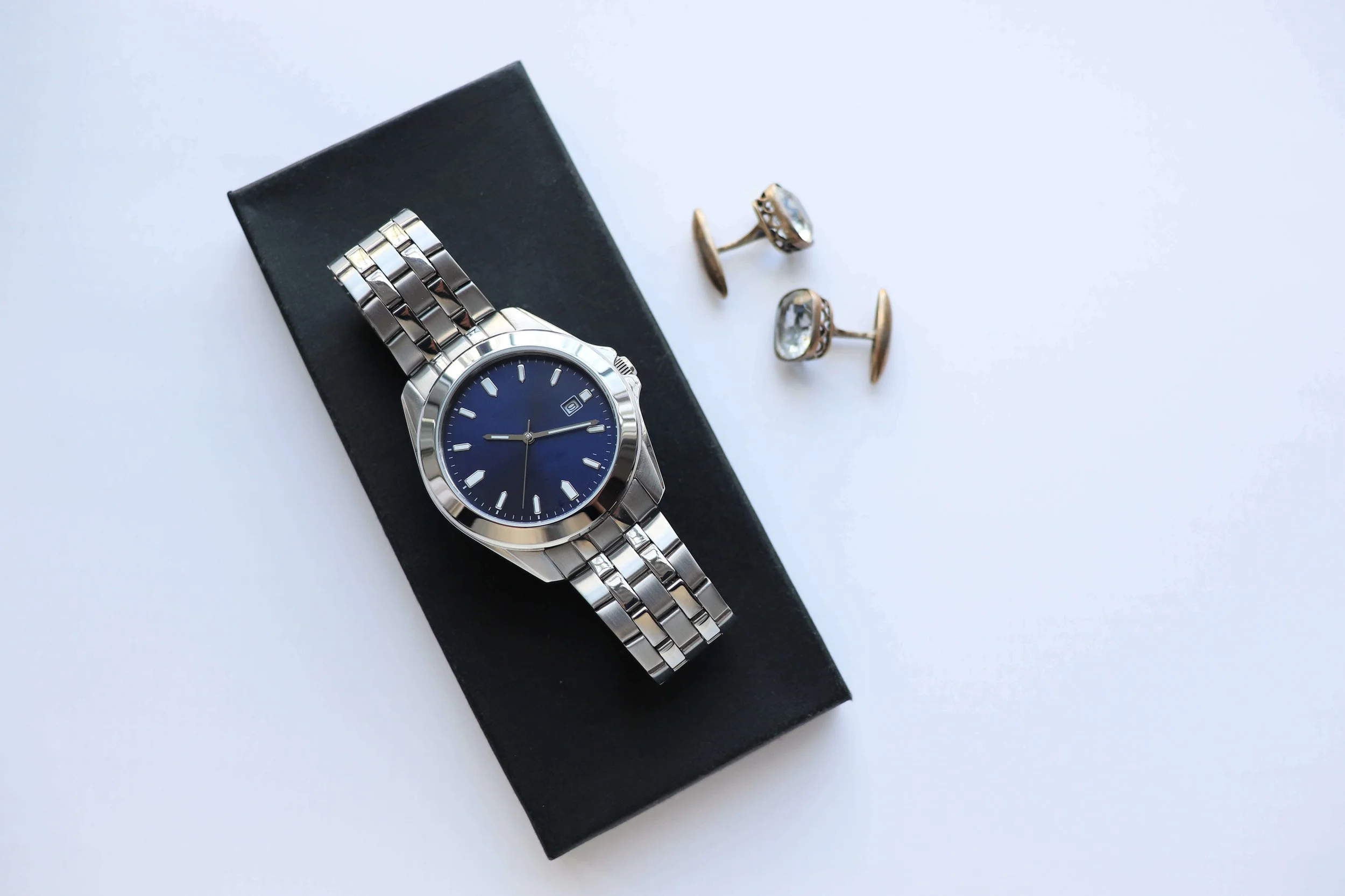 Authorized Watch Dealers vs Grey Market Watch Dealers What Are They