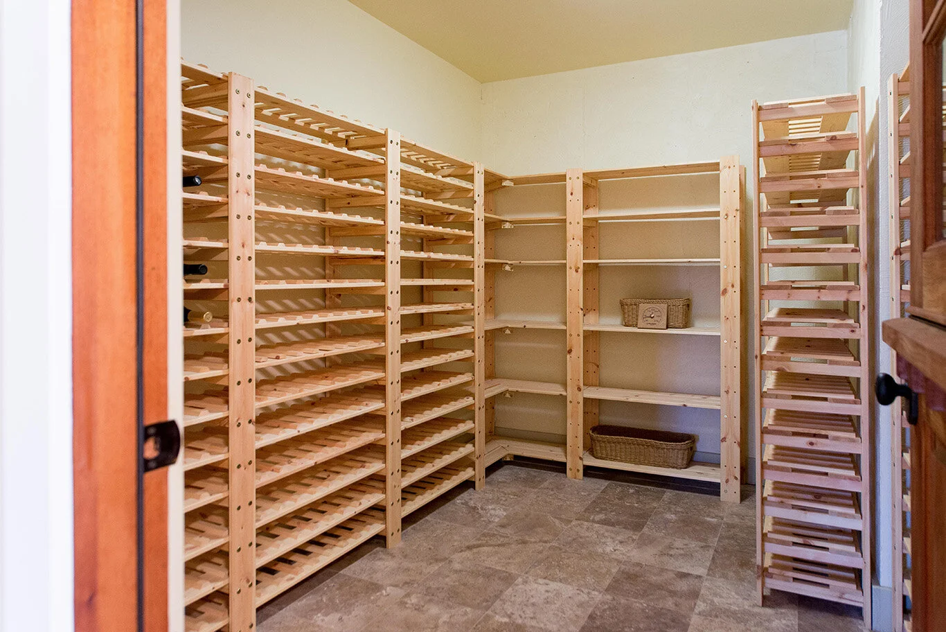 Lodge in Kenoza Lake Estates