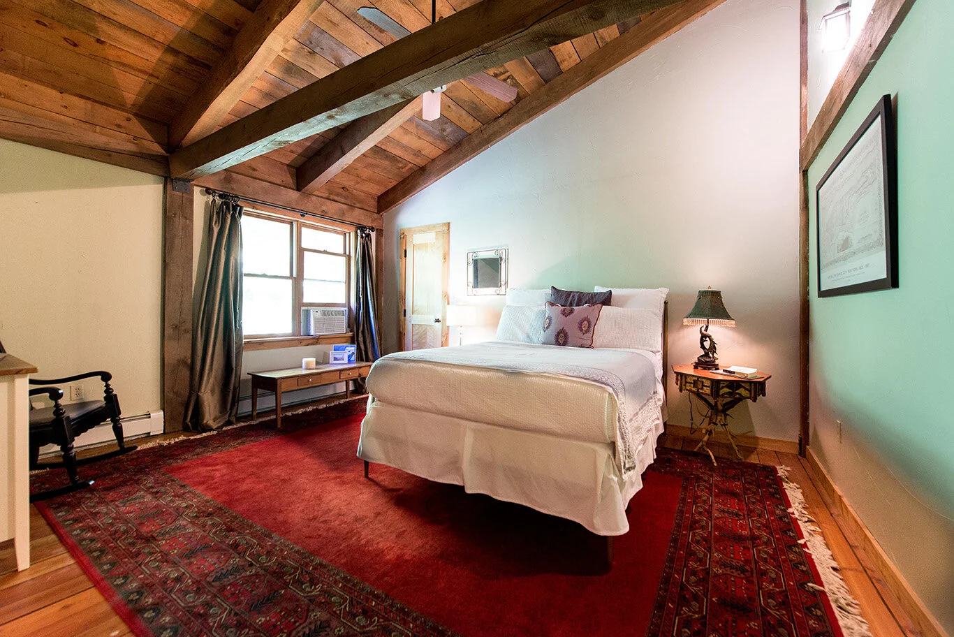 private haven in blackberry lake estates bedroom