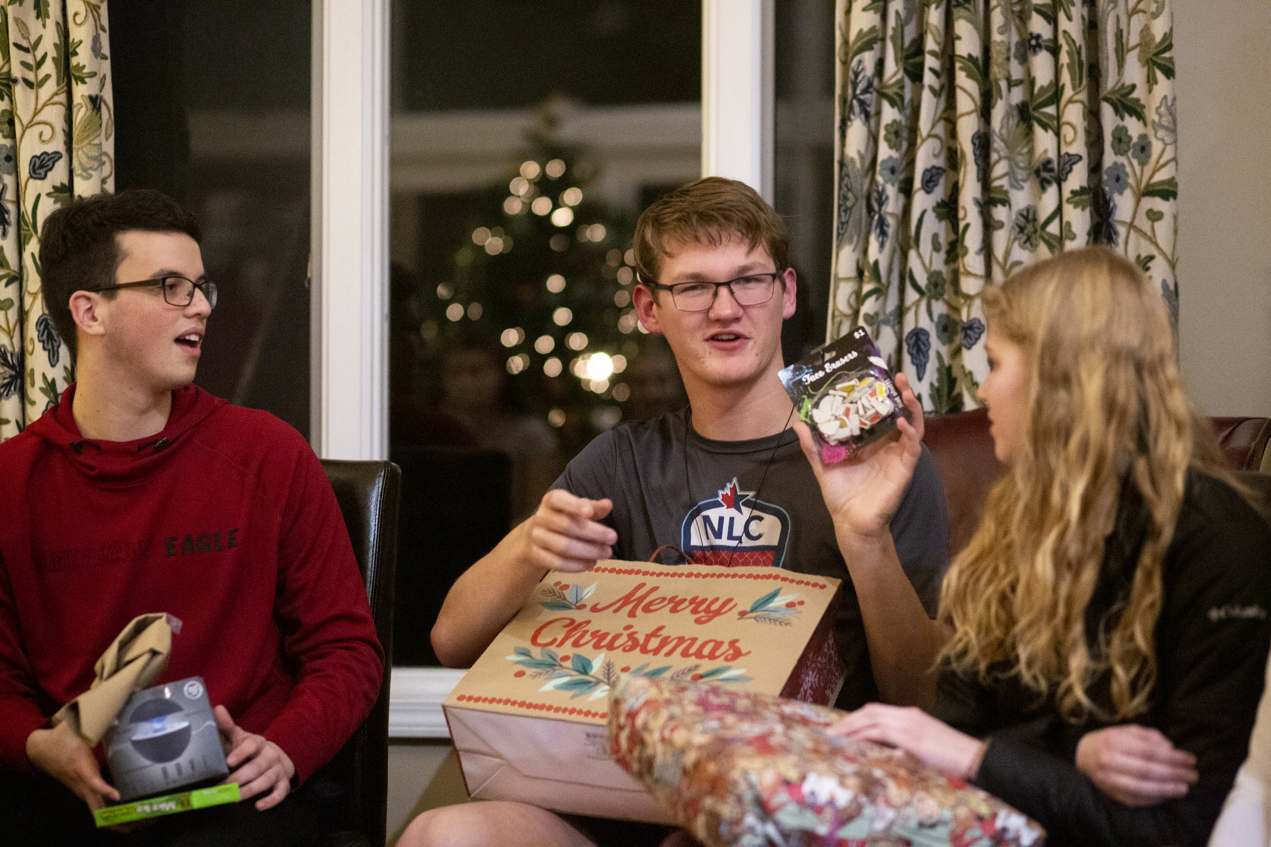 HS Christmas Party 05.JPG