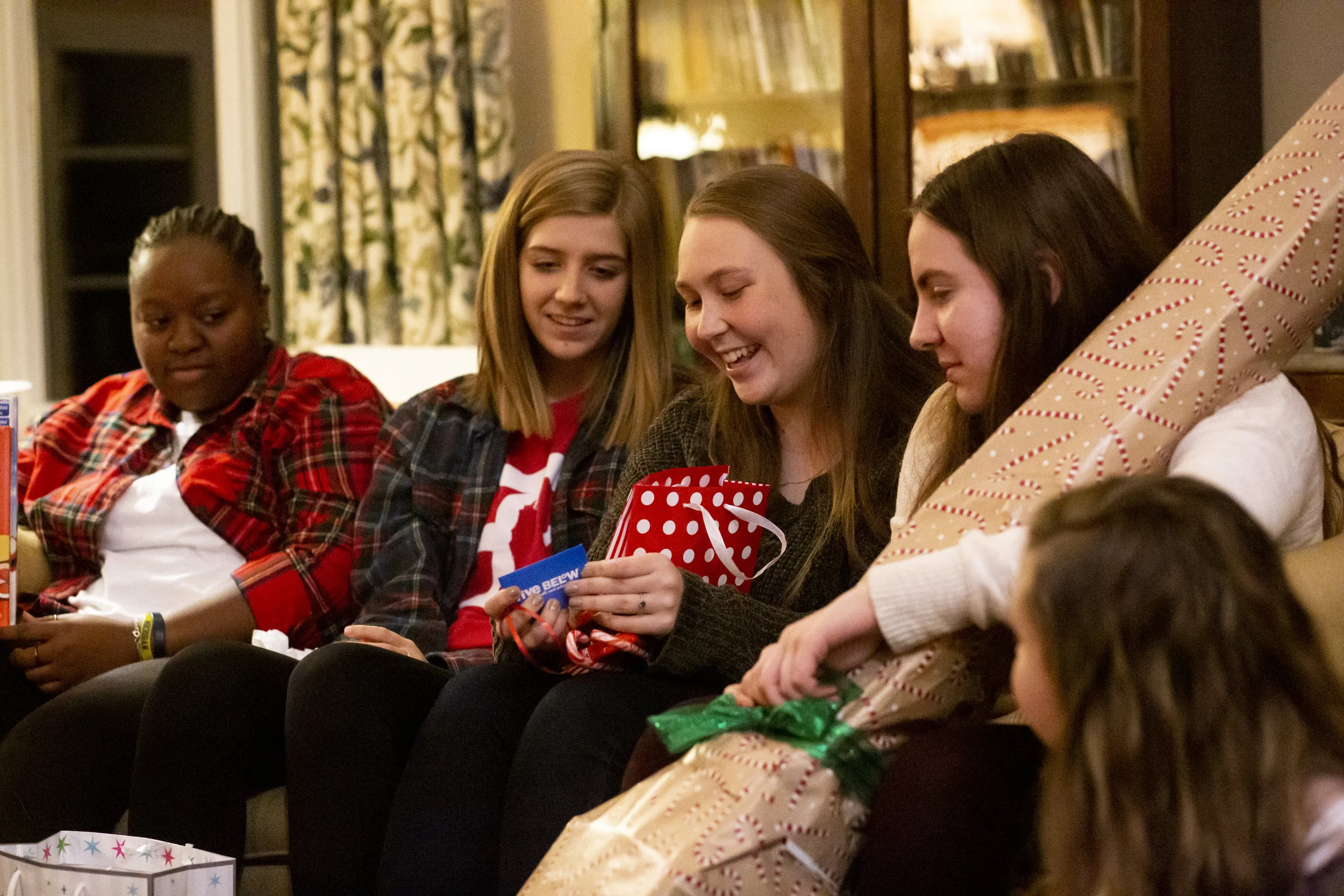 HS Christmas Party 26.JPG