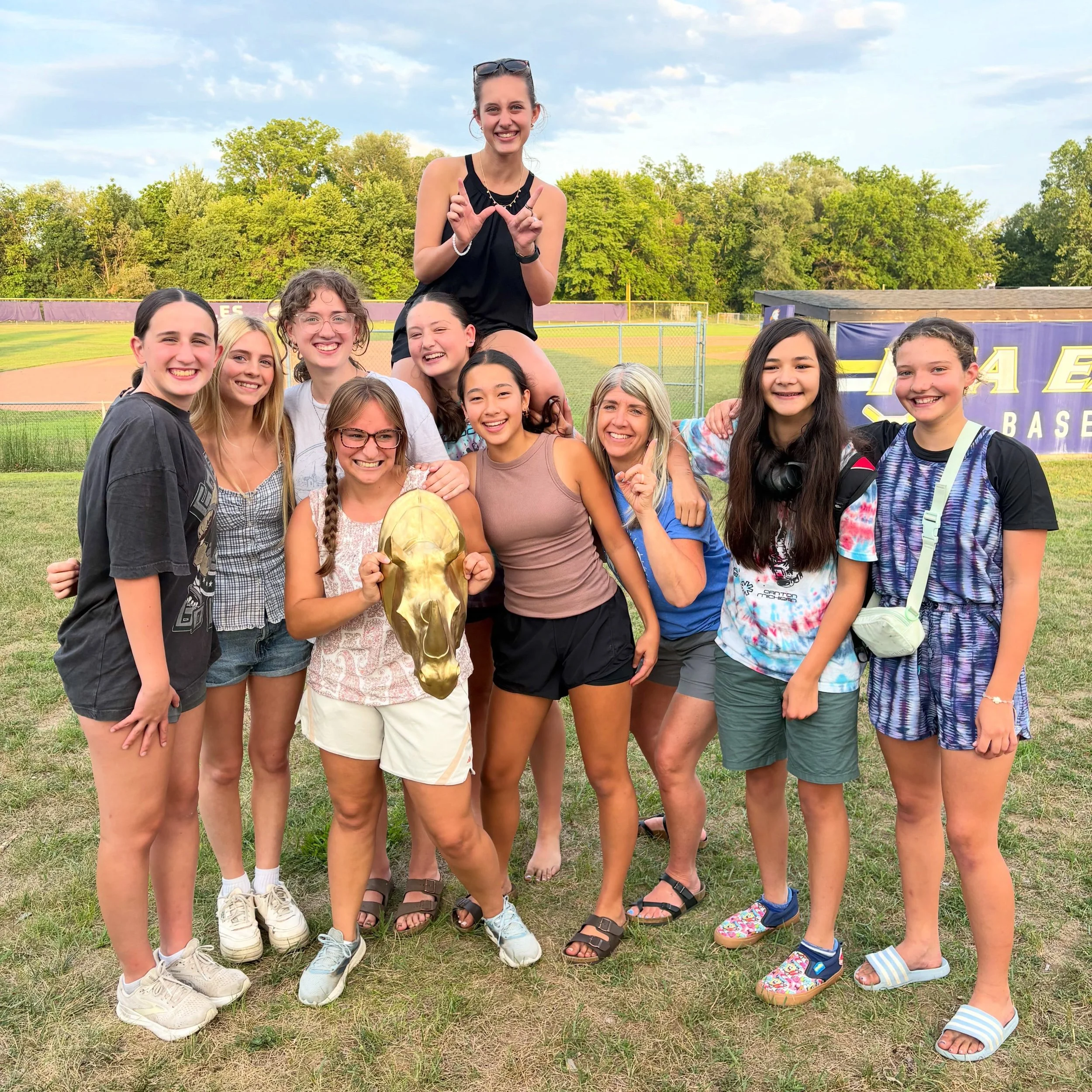 It came down to literally the very last second but our HS Girls are your back-to-back Summer Showdown champions. The HS guys came in second, and were very&hellip; gracious losers 🙃