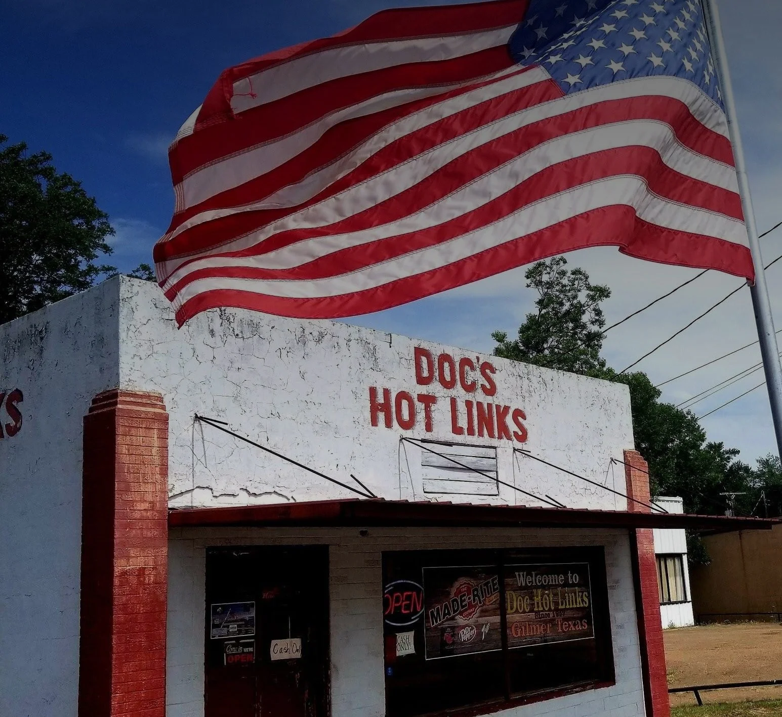 Doc’s Hot Links—Texas’s Best Hot Links Ship Nationwide