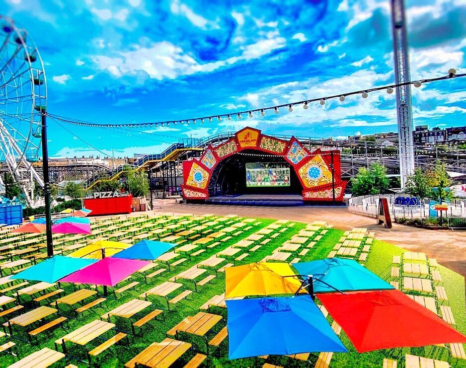 We&rsquo;re so excited to announce the launch of @dreamlandsummersocial today! ☀️ 🍺 

Spend your summer in this sunny pop-up 1,000 seater beer garden, kicking off from May 27th. Bar, street food, big screen, the Euros, DJs... We can&rsquo;t wait! Bo