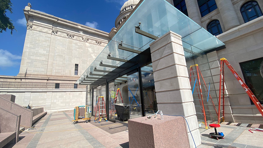 Velocity: Sate Capitol interior restoration continues, exterior completed