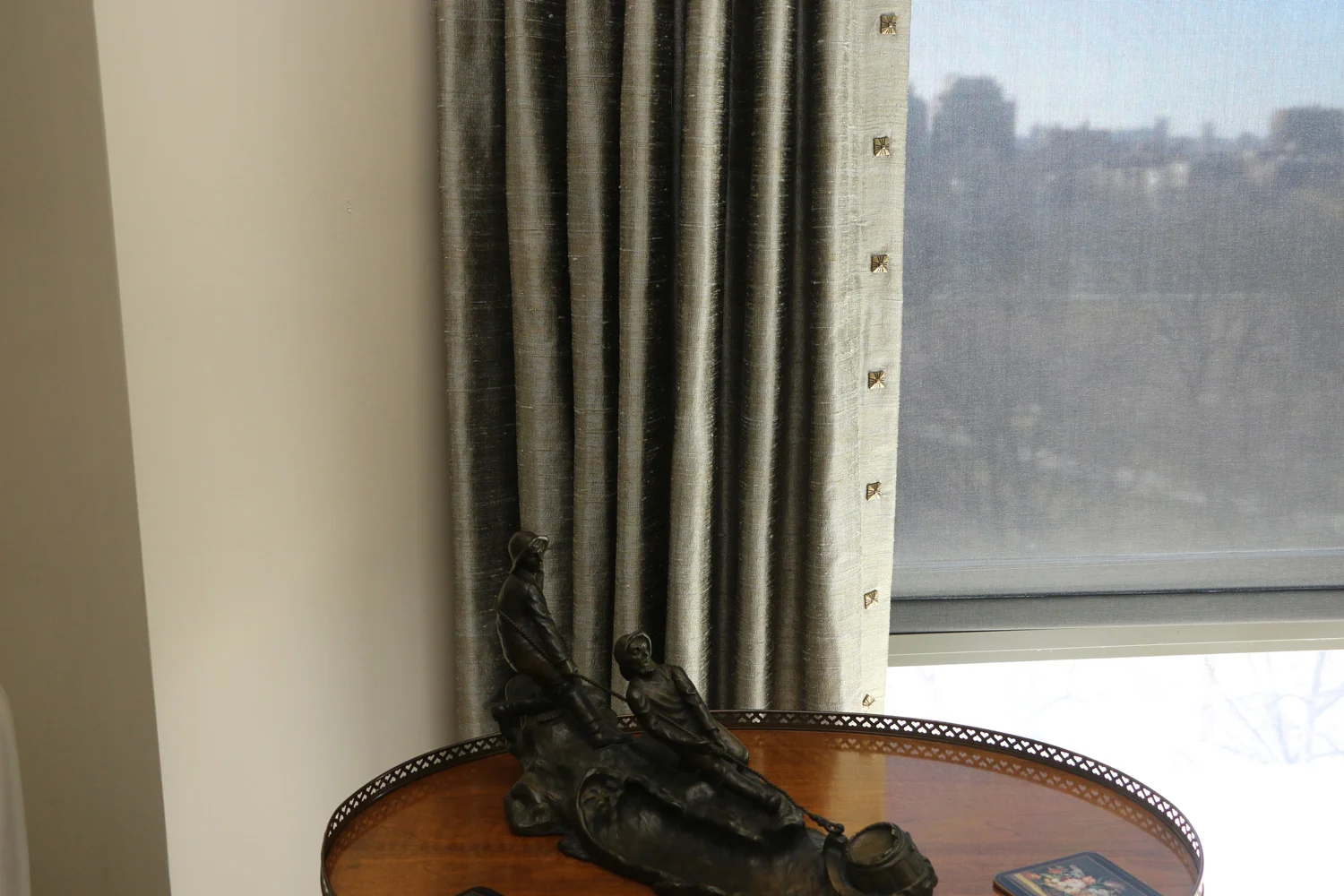 custom-workroom-soft-furnishings-custom-drapery-details-window-coverings-Boston-Massachusetts-Carmel-Valley-california-19.JPG