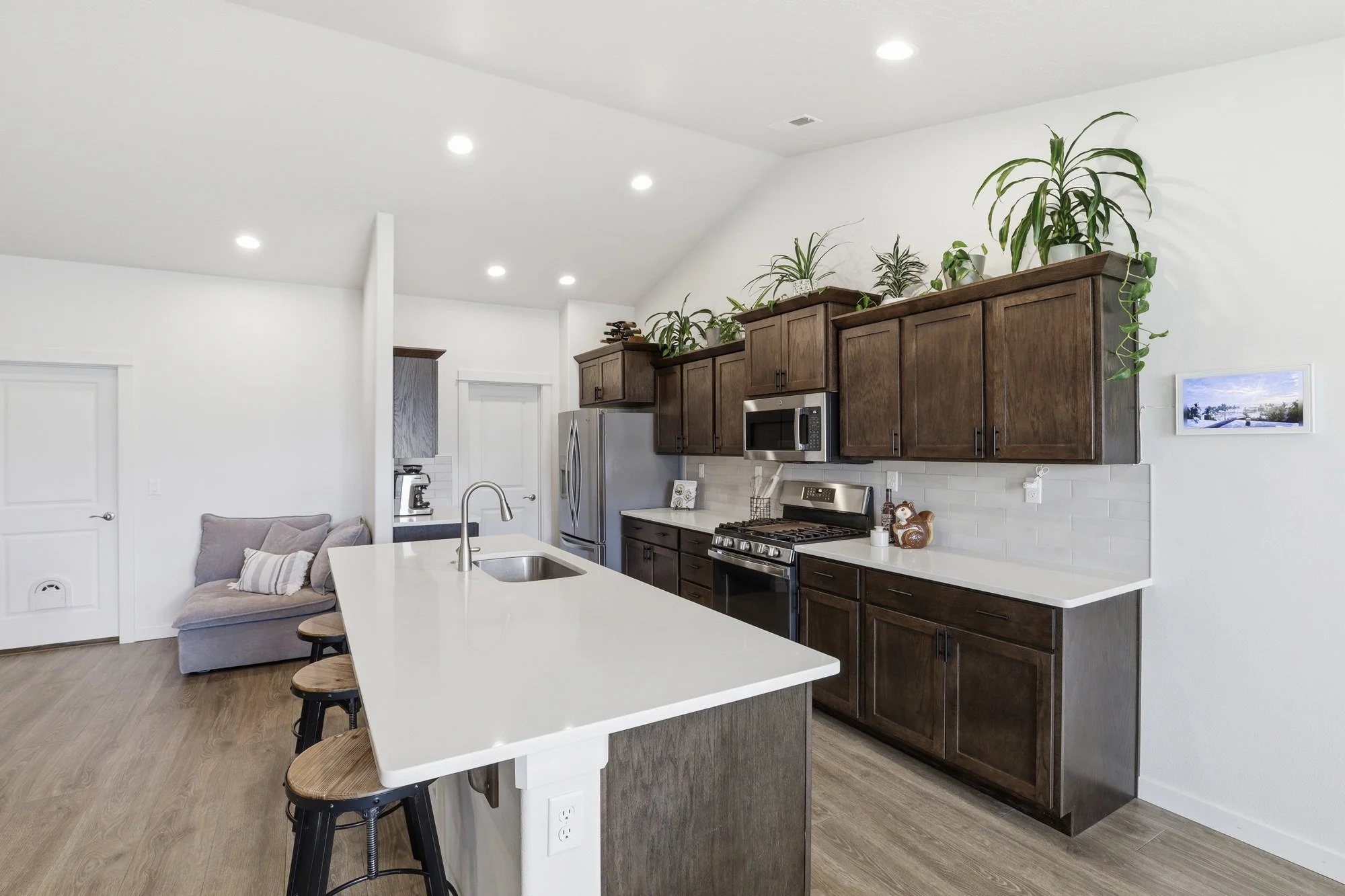 11_4495 may ella loop.jpg