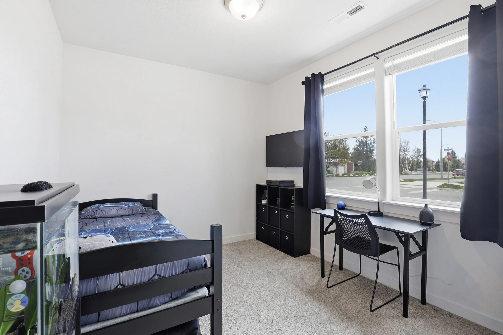 29_4495 may ella loop.jpg