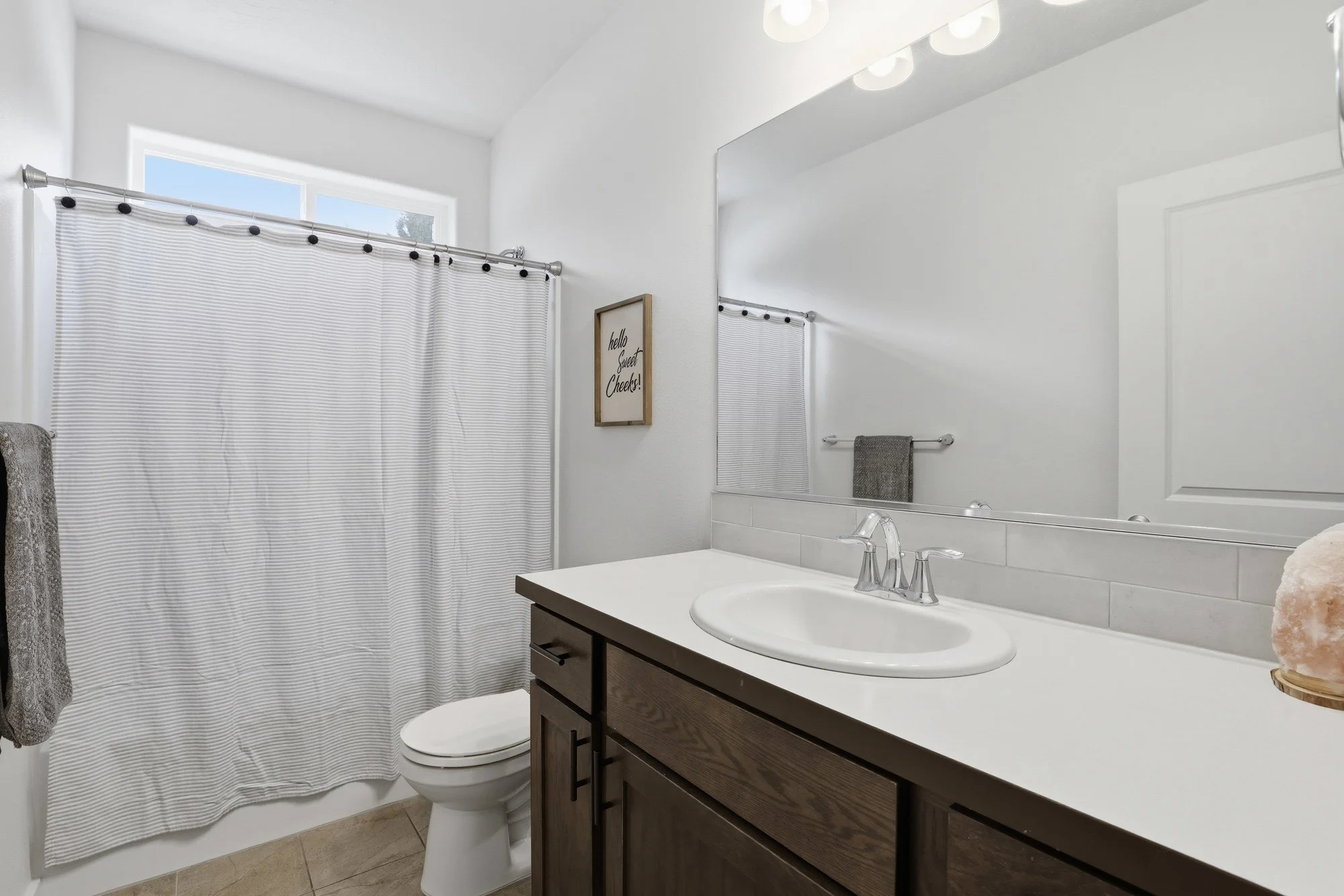 31_4495 may ella loop.jpg