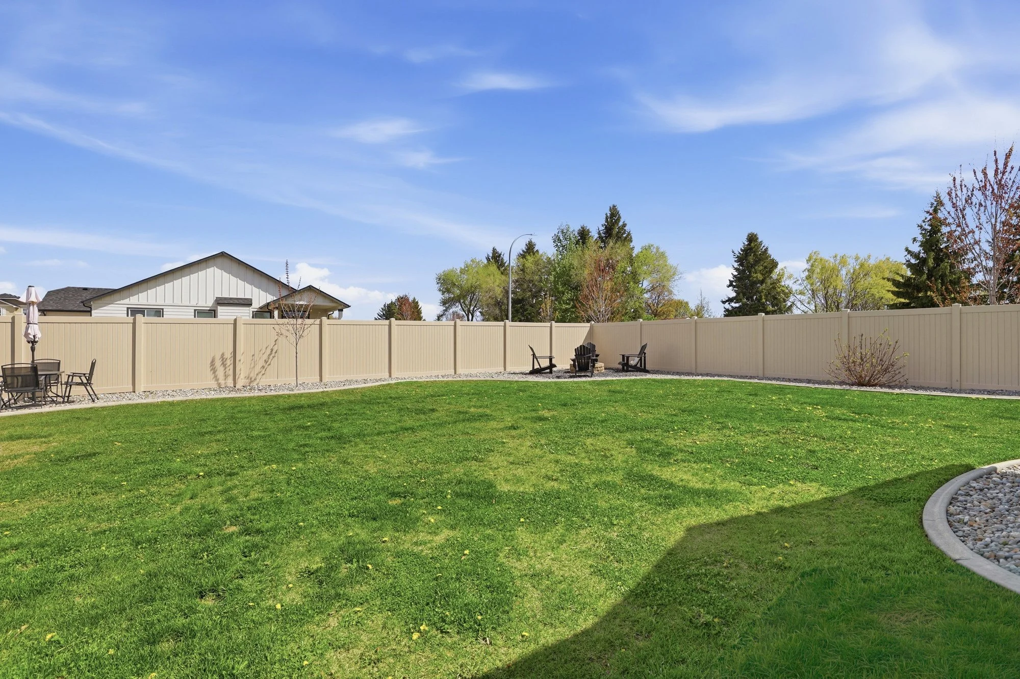 45_4495 may ella loop.jpg