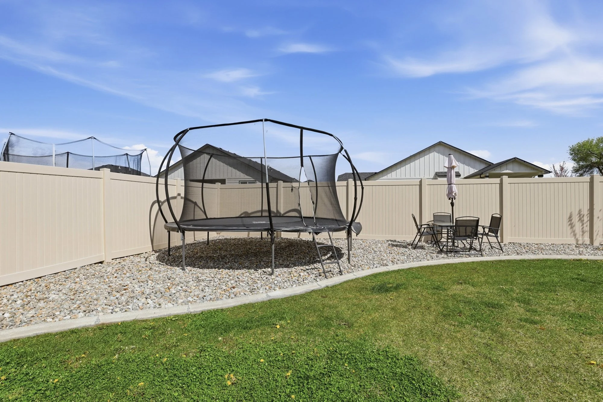 46_4495 may ella loop.jpg